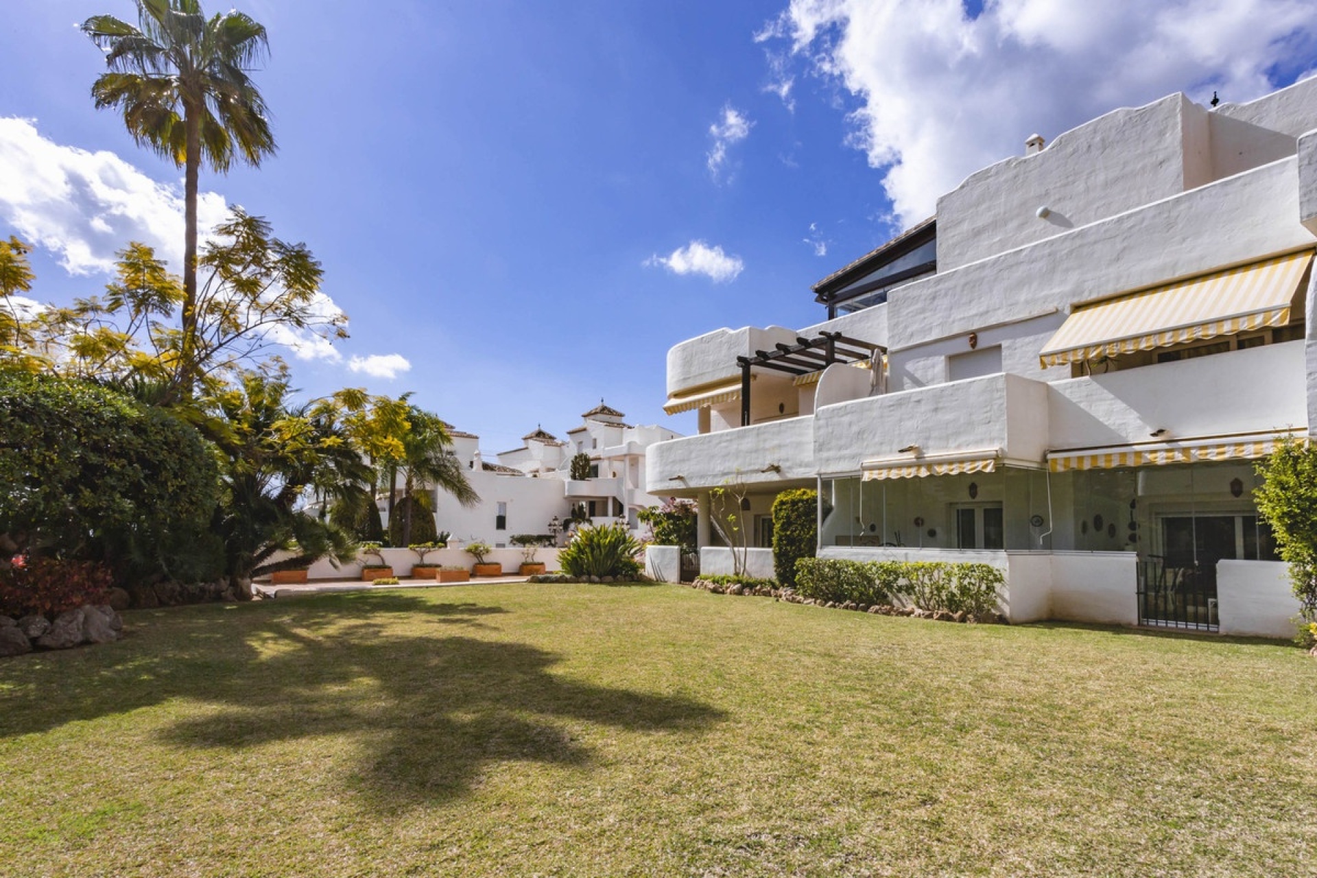 Wiederverkauf - apartment - Marbella - The Golden Mile