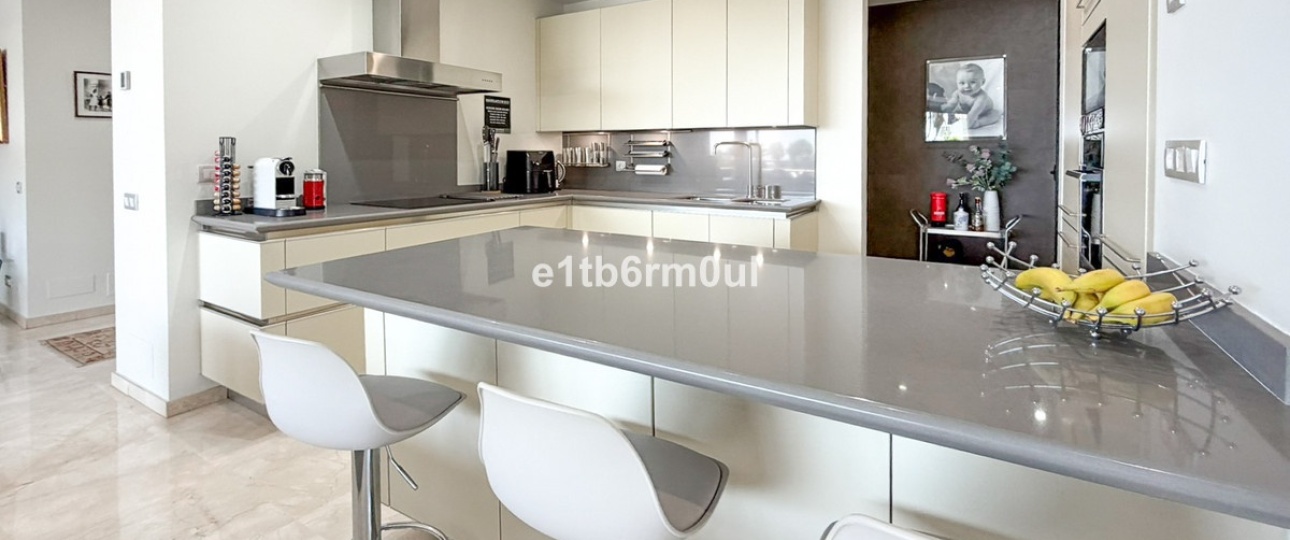 Wiederverkauf - apartment - Marbella - The Golden Mile