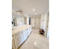 Wiederverkauf - apartment - Marbella - The Golden Mile