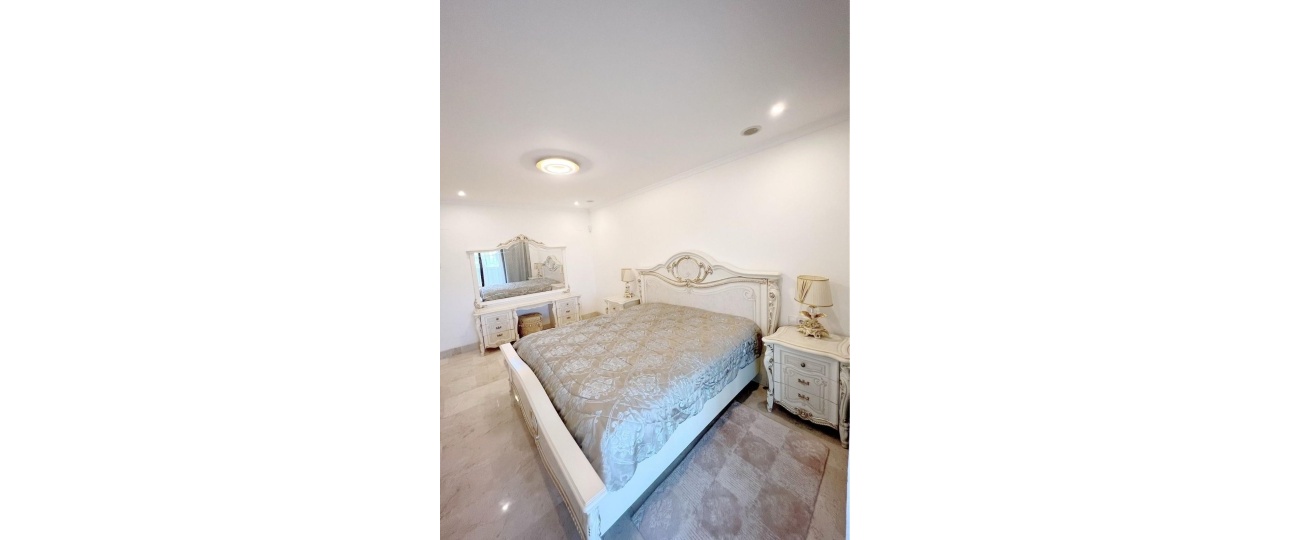 Wiederverkauf - apartment - Marbella - The Golden Mile