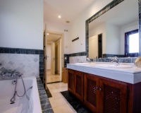 Wiederverkauf - apartment - Marbella - The Golden Mile