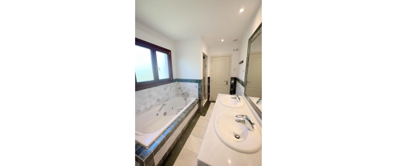 Wiederverkauf - apartment - Marbella - The Golden Mile
