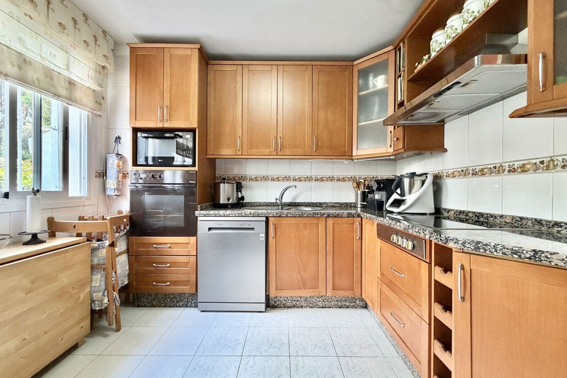 Wiederverkauf - apartment - Marbella - The Golden Mile