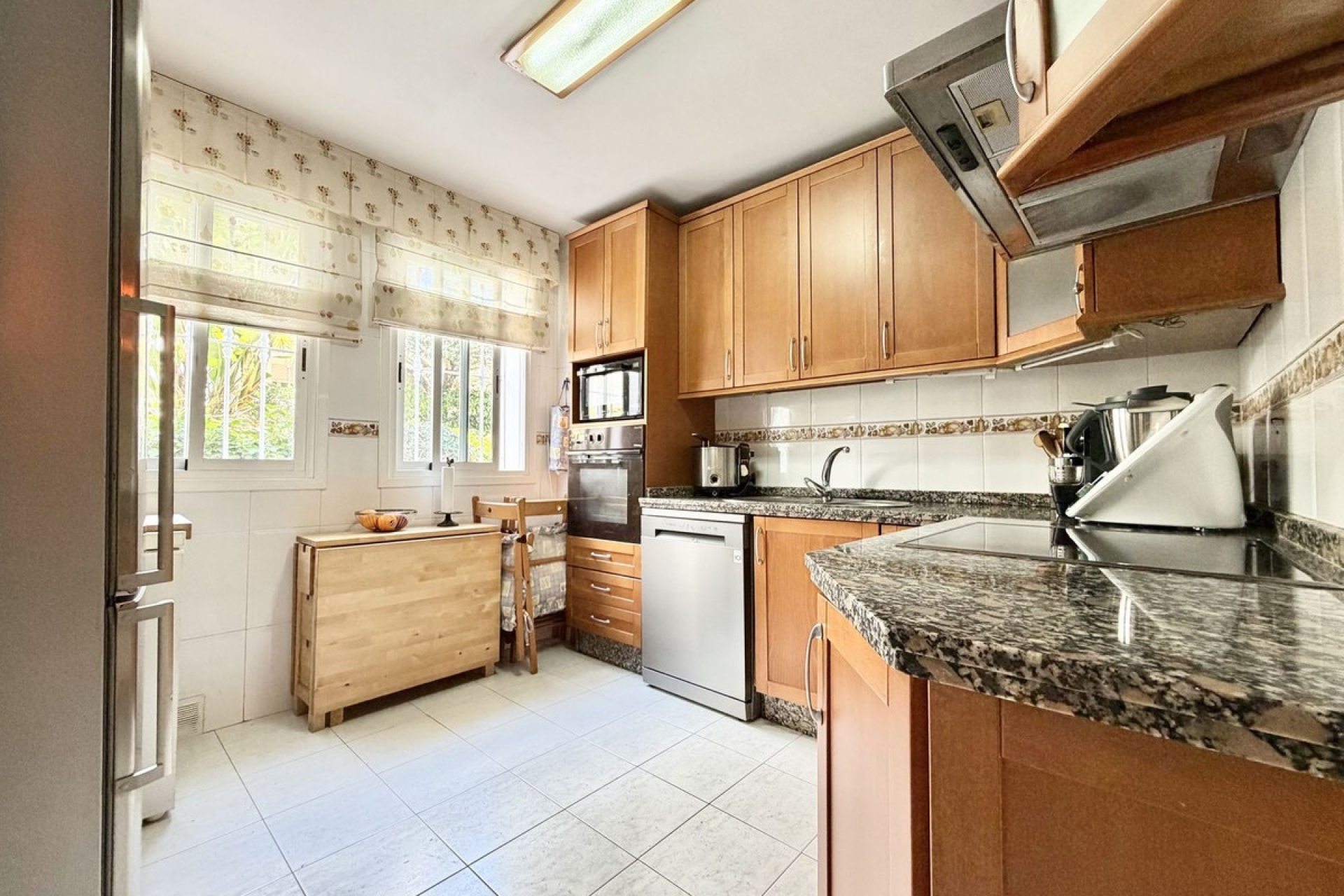 Wiederverkauf - apartment - Marbella - The Golden Mile