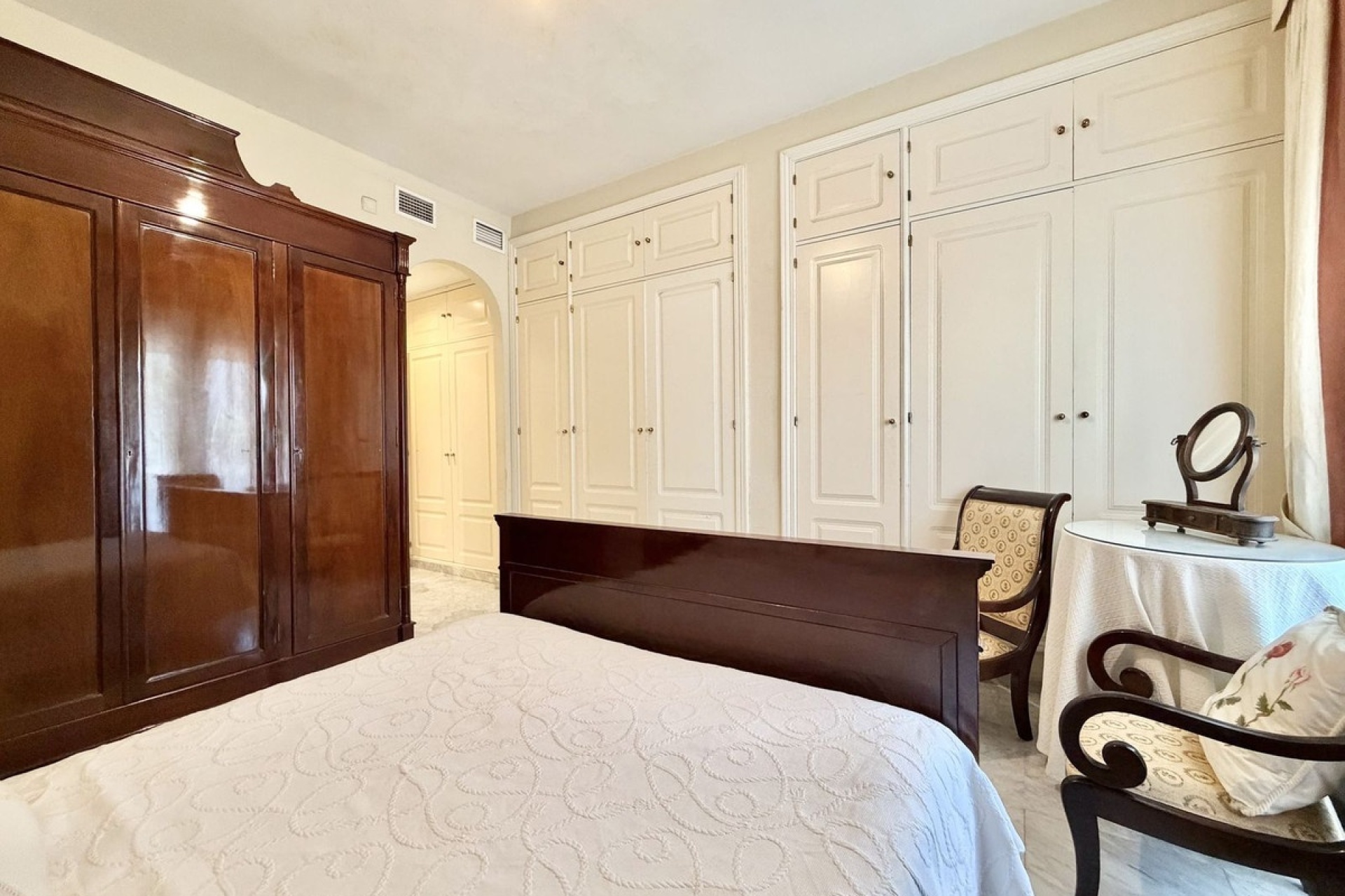 Wiederverkauf - apartment - Marbella - The Golden Mile