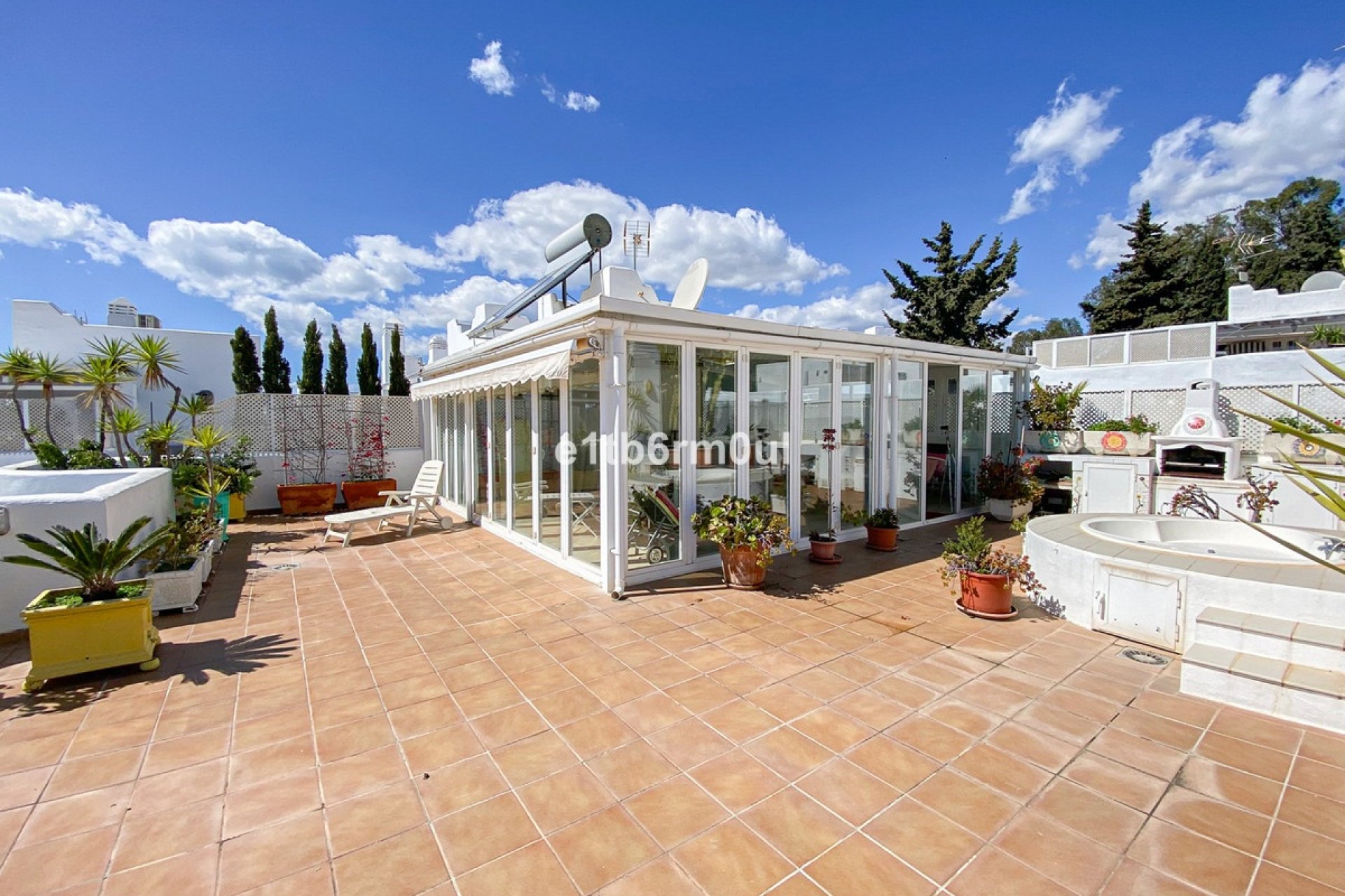 Wiederverkauf - apartment - Marbella - The Golden Mile