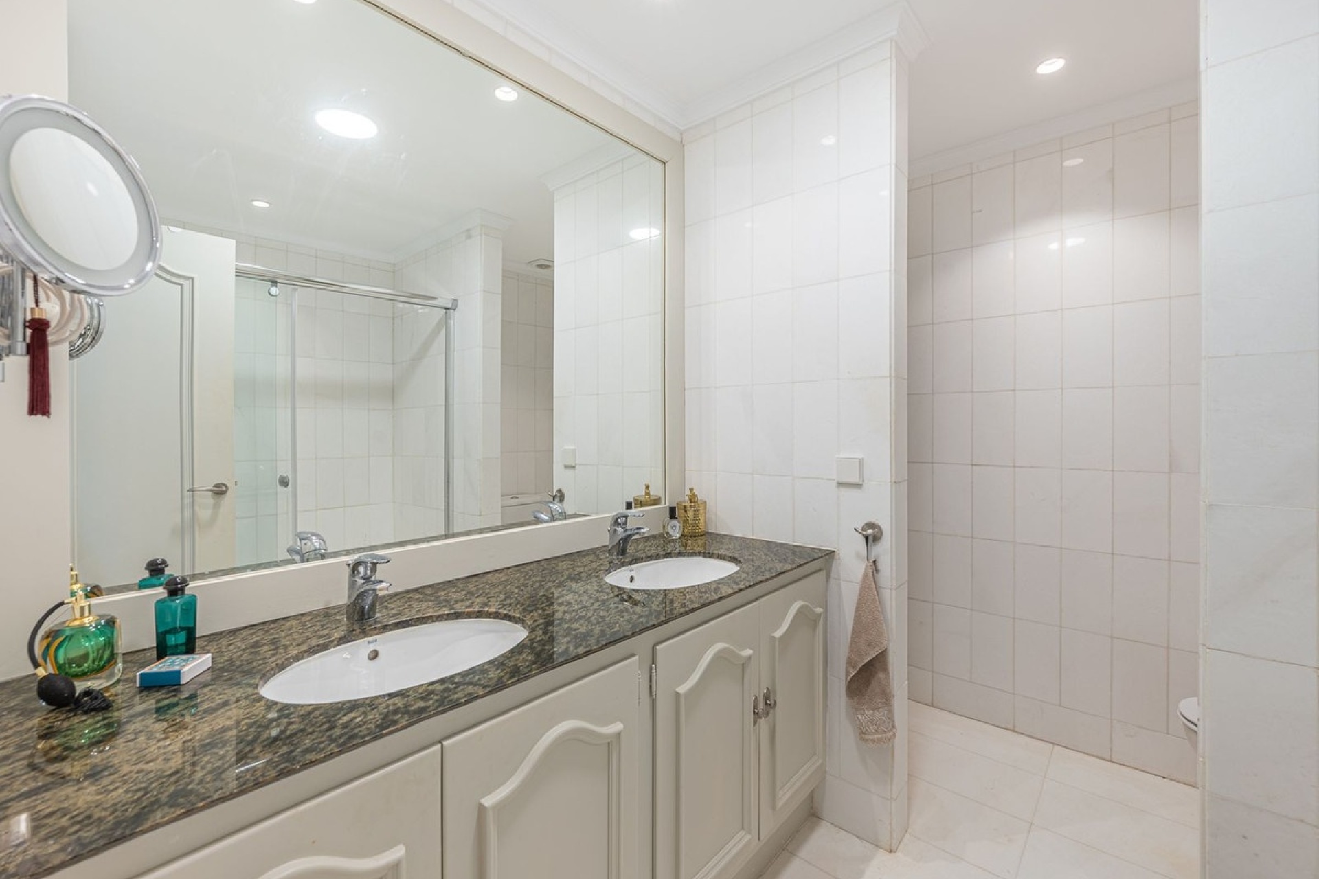 Wiederverkauf - apartment - Marbella - The Golden Mile