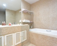 Wiederverkauf - apartment - Marbella - The Golden Mile