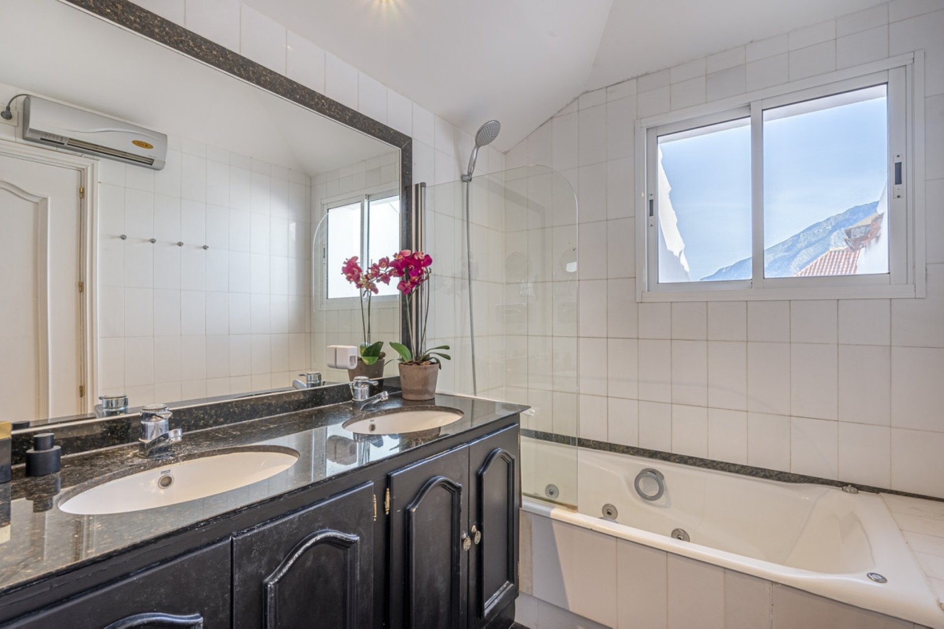 Wiederverkauf - apartment - Marbella - The Golden Mile