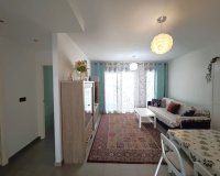 Wiederverkauf - apartment - Orihuela - La Zenia