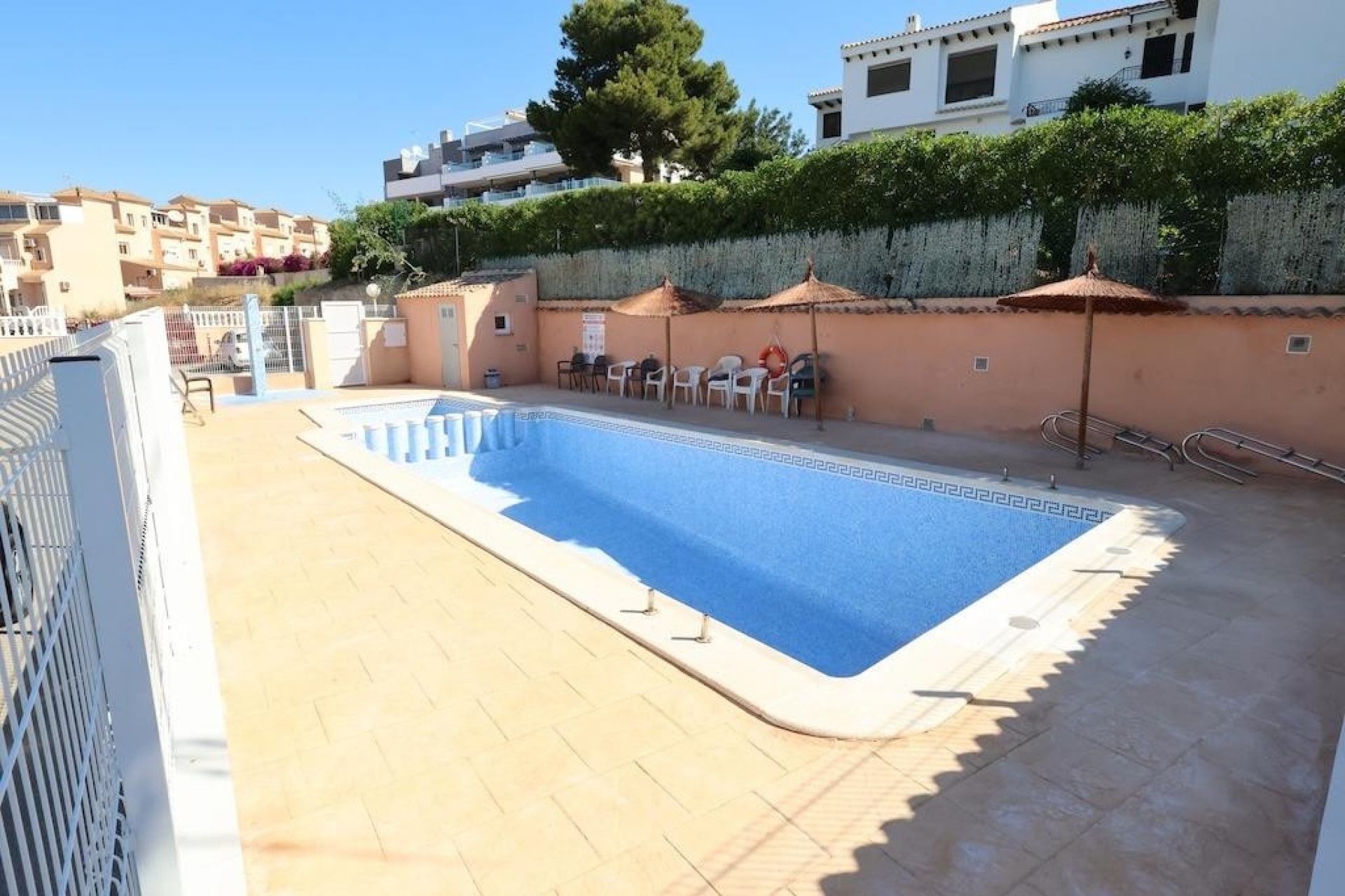 Wiederverkauf - apartment - Orihuela - La Zenia