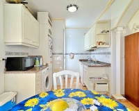 Wiederverkauf - apartment - Orihuela - La Zenia