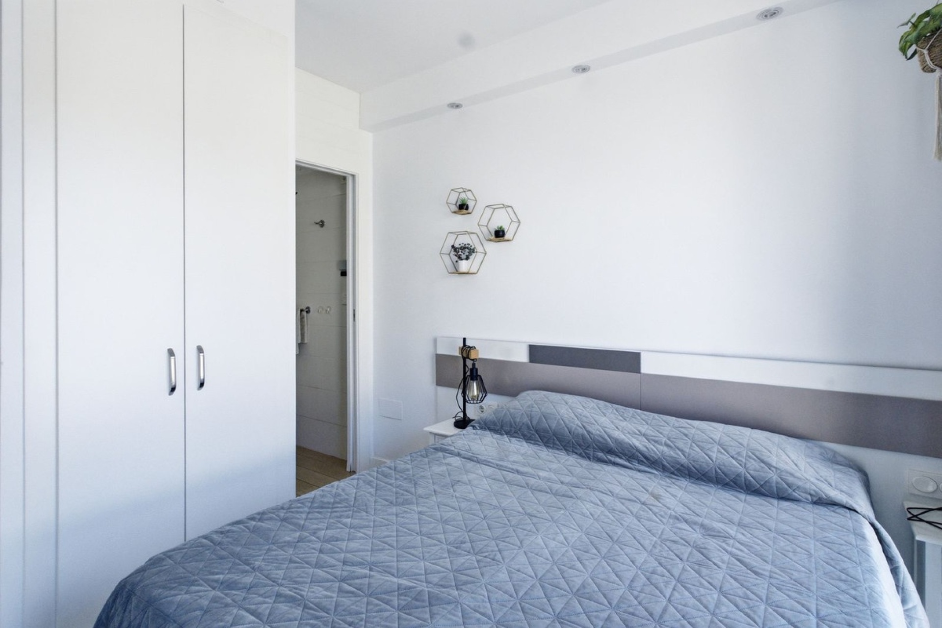 Wiederverkauf - apartment - Orihuela - La Zenia