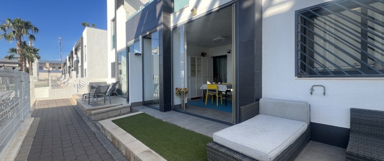 Wiederverkauf - apartment - Orihuela - La Zenia