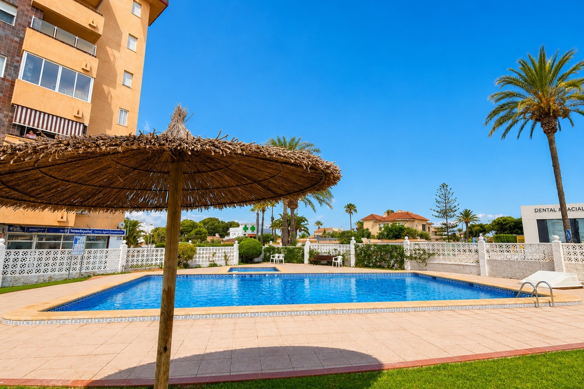 Wiederverkauf - apartment - Orihuela - La Zenia
