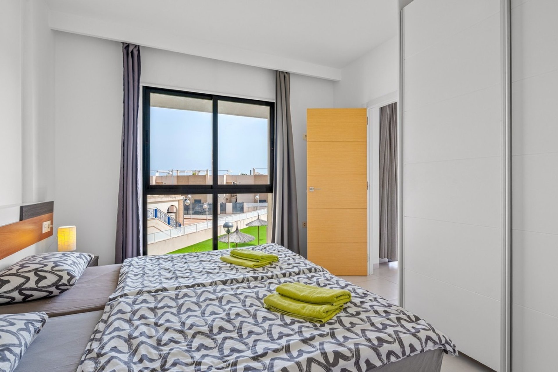 Wiederverkauf - apartment - Orihuela - La Zenia