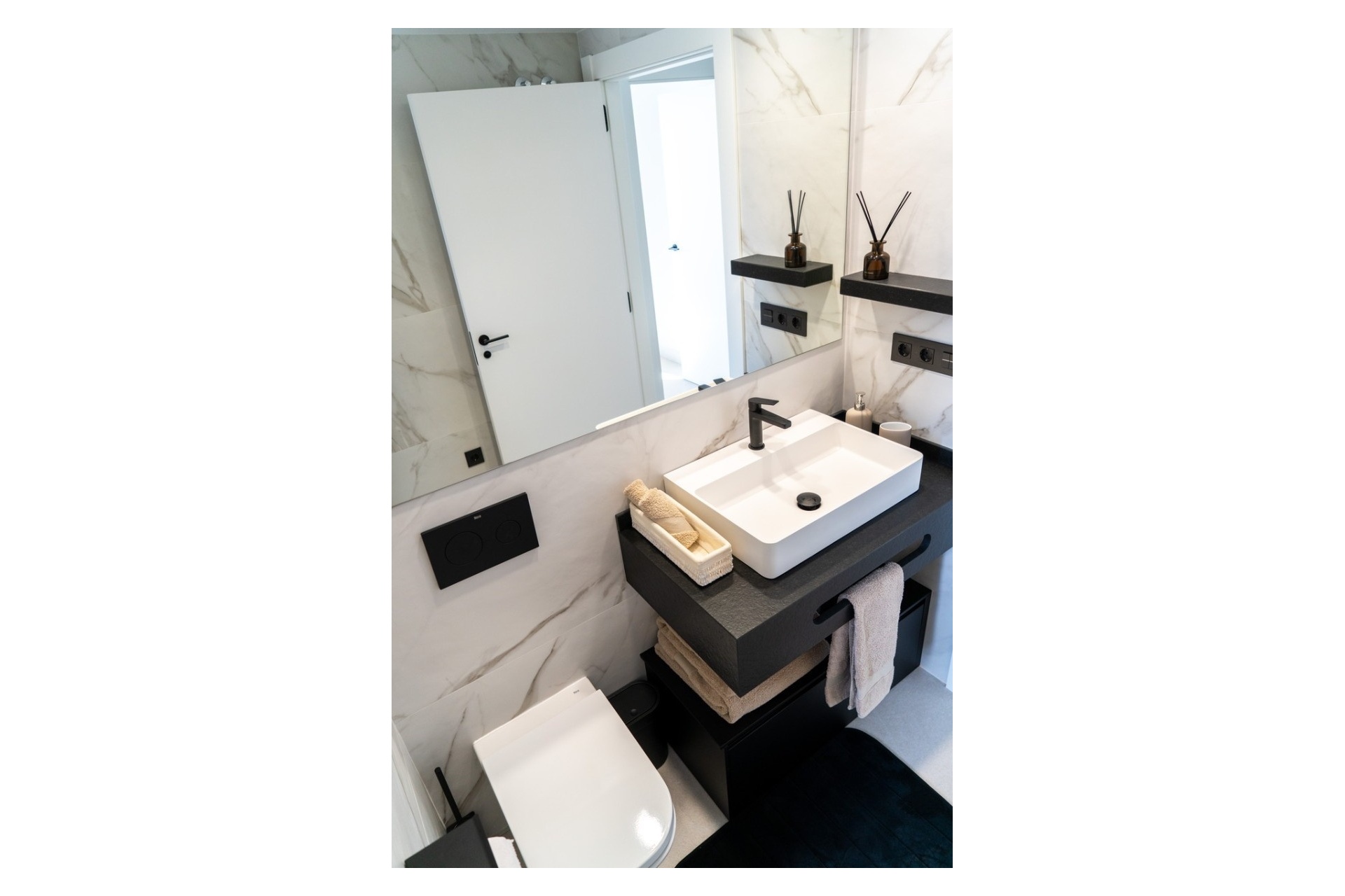 Wiederverkauf - apartment - Orihuela - La Zenia