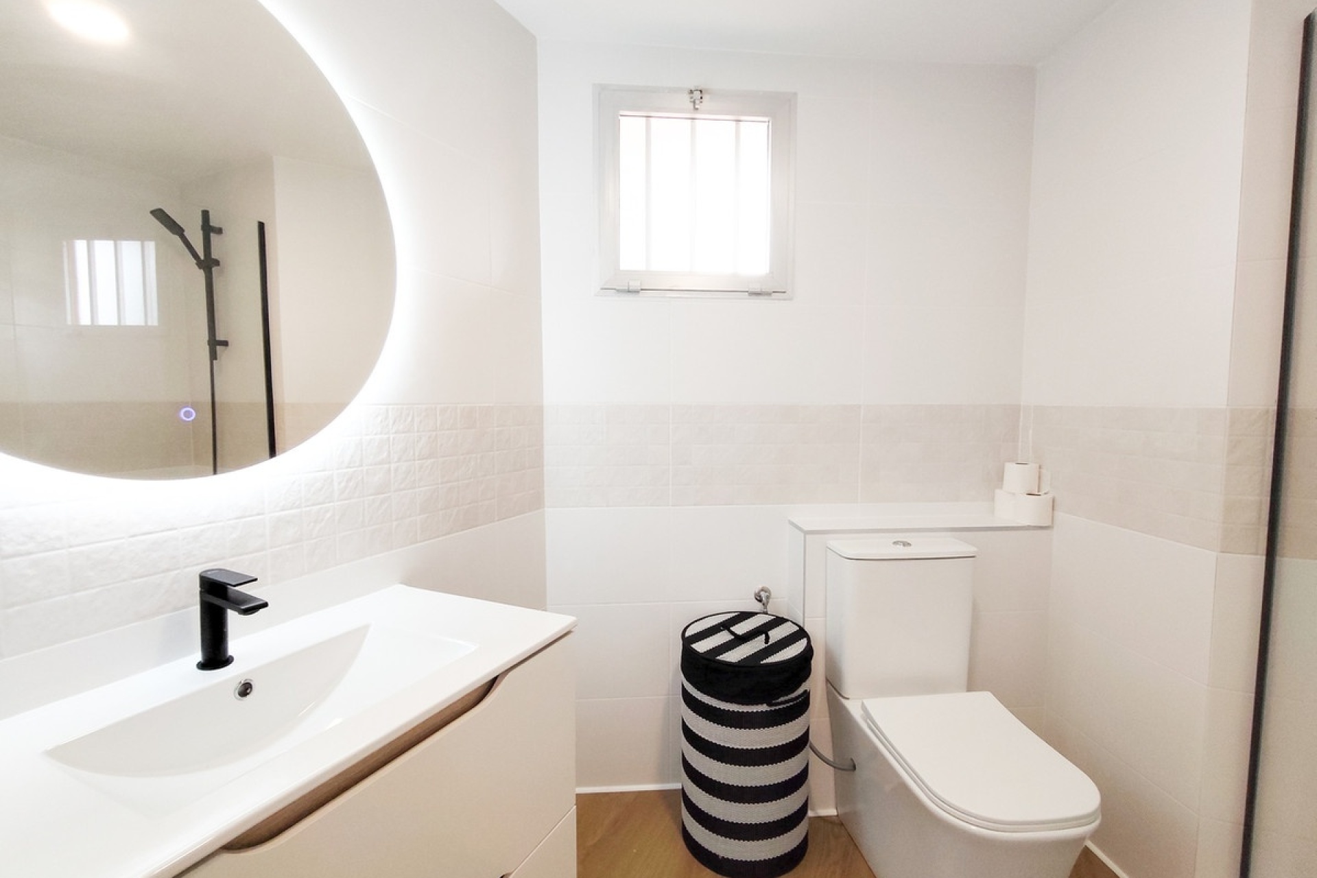 Wiederverkauf - apartment - Orihuela - La Zenia