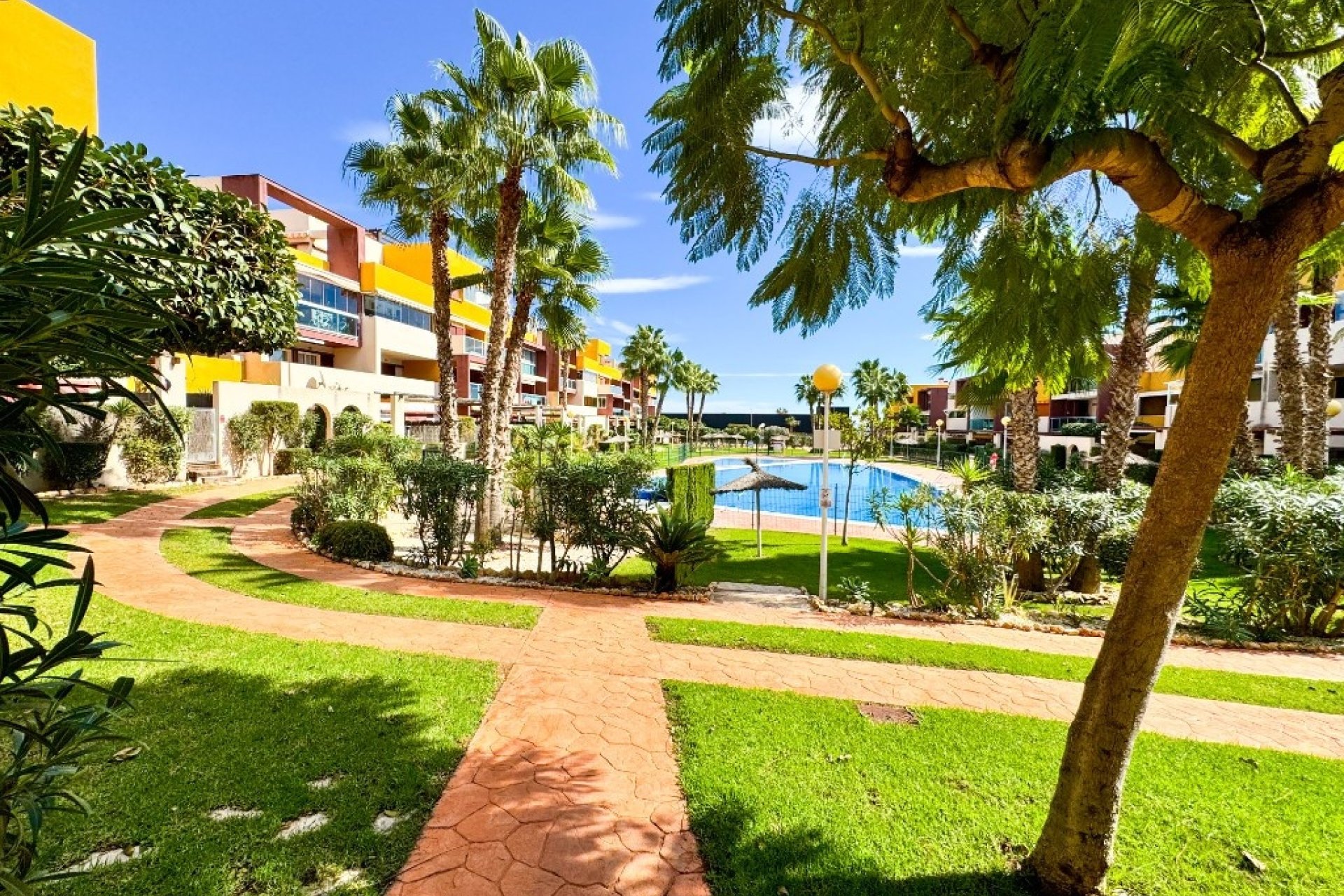 Wiederverkauf - apartment - Orihuela - Playa Flamenca