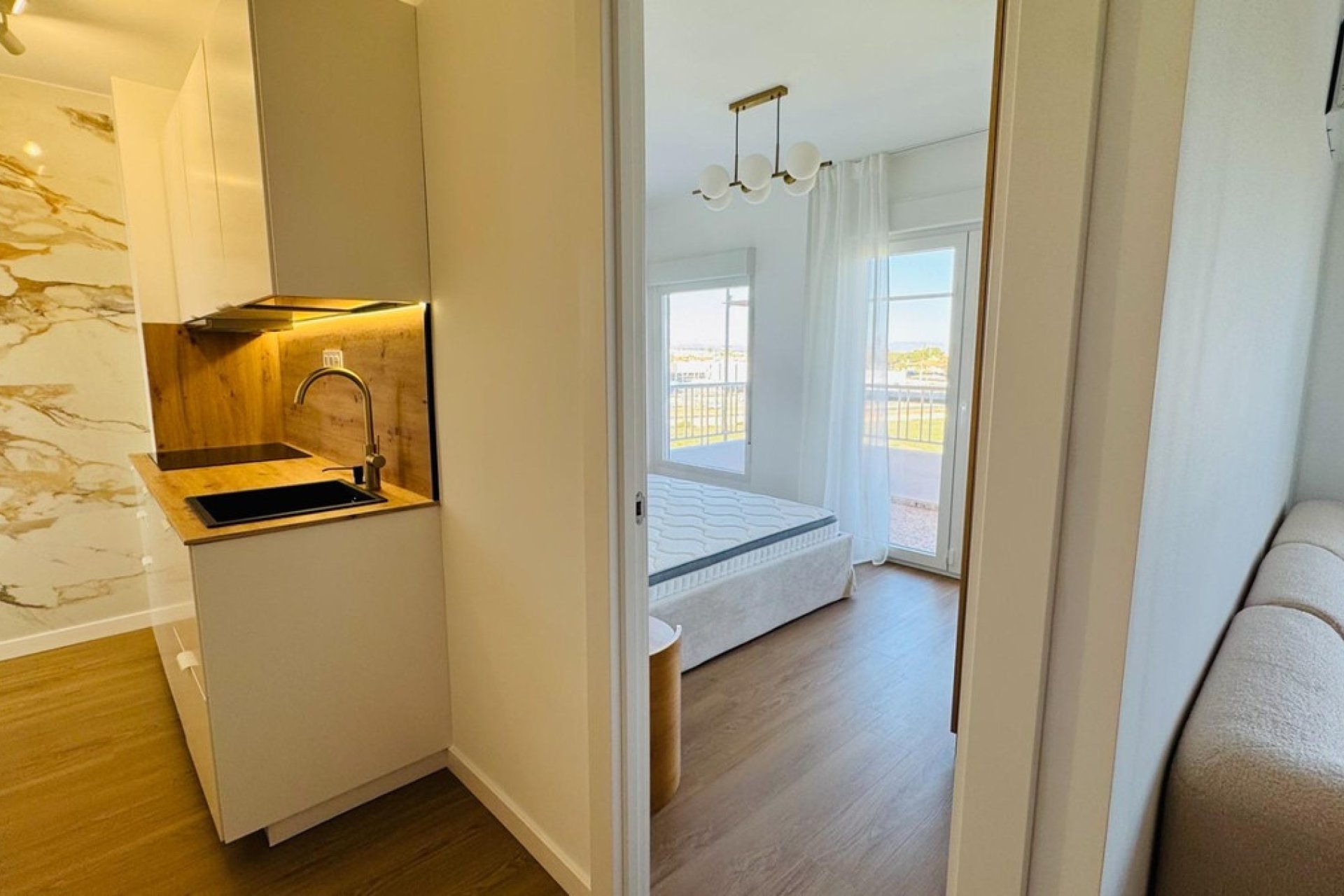 Wiederverkauf - apartment - Orihuela - Punta Prima
