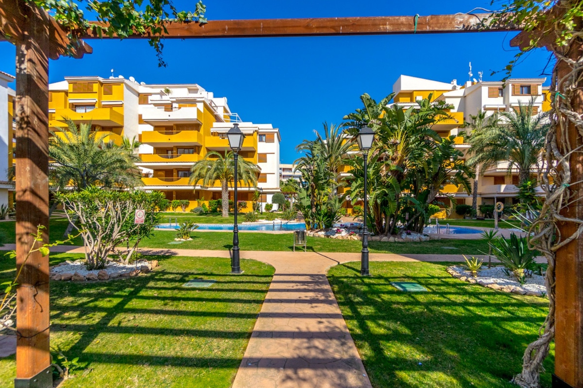 Wiederverkauf - apartment - Orihuela - Punta Prima