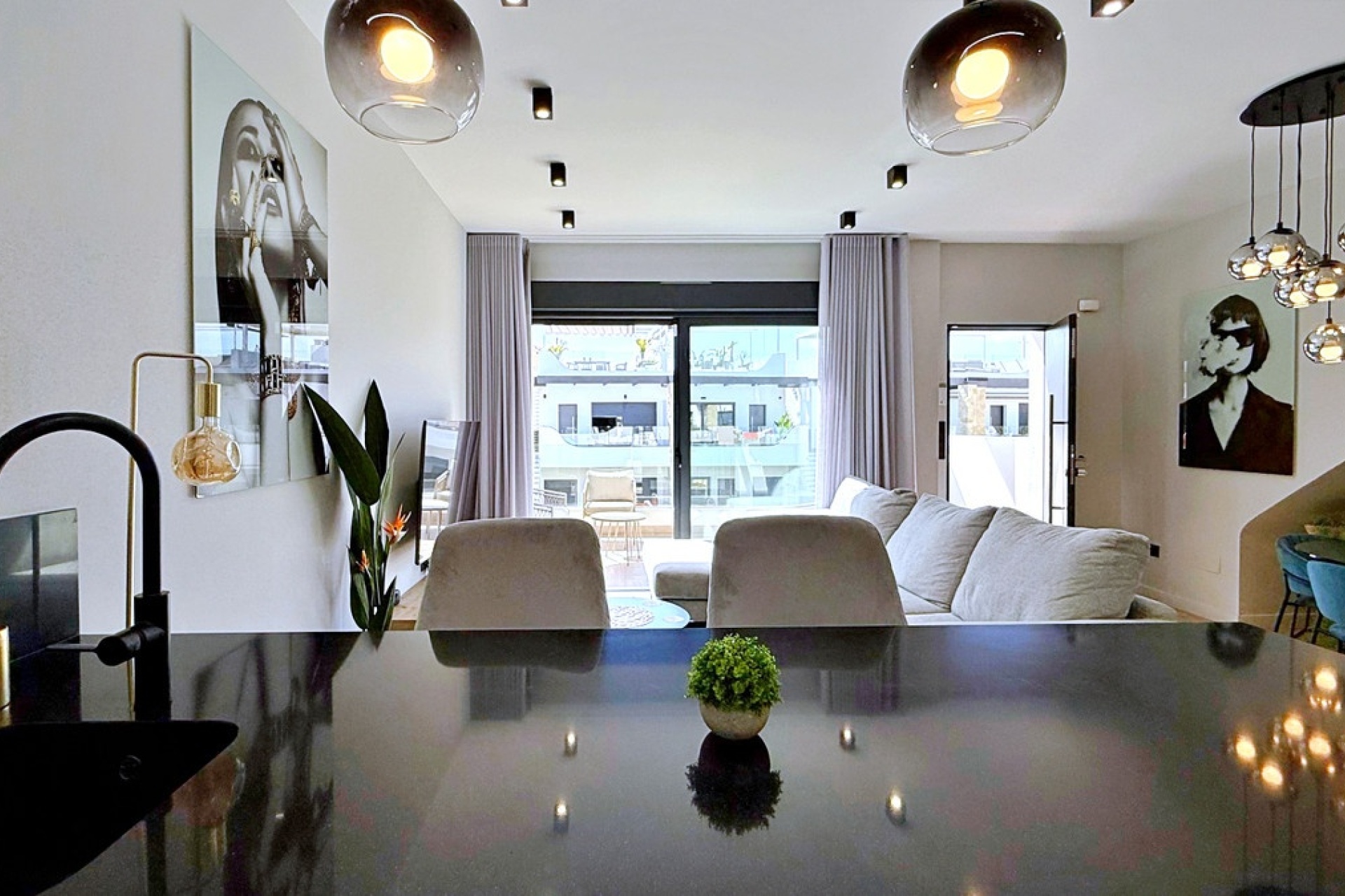 Wiederverkauf - apartment - Orihuela - Punta Prima