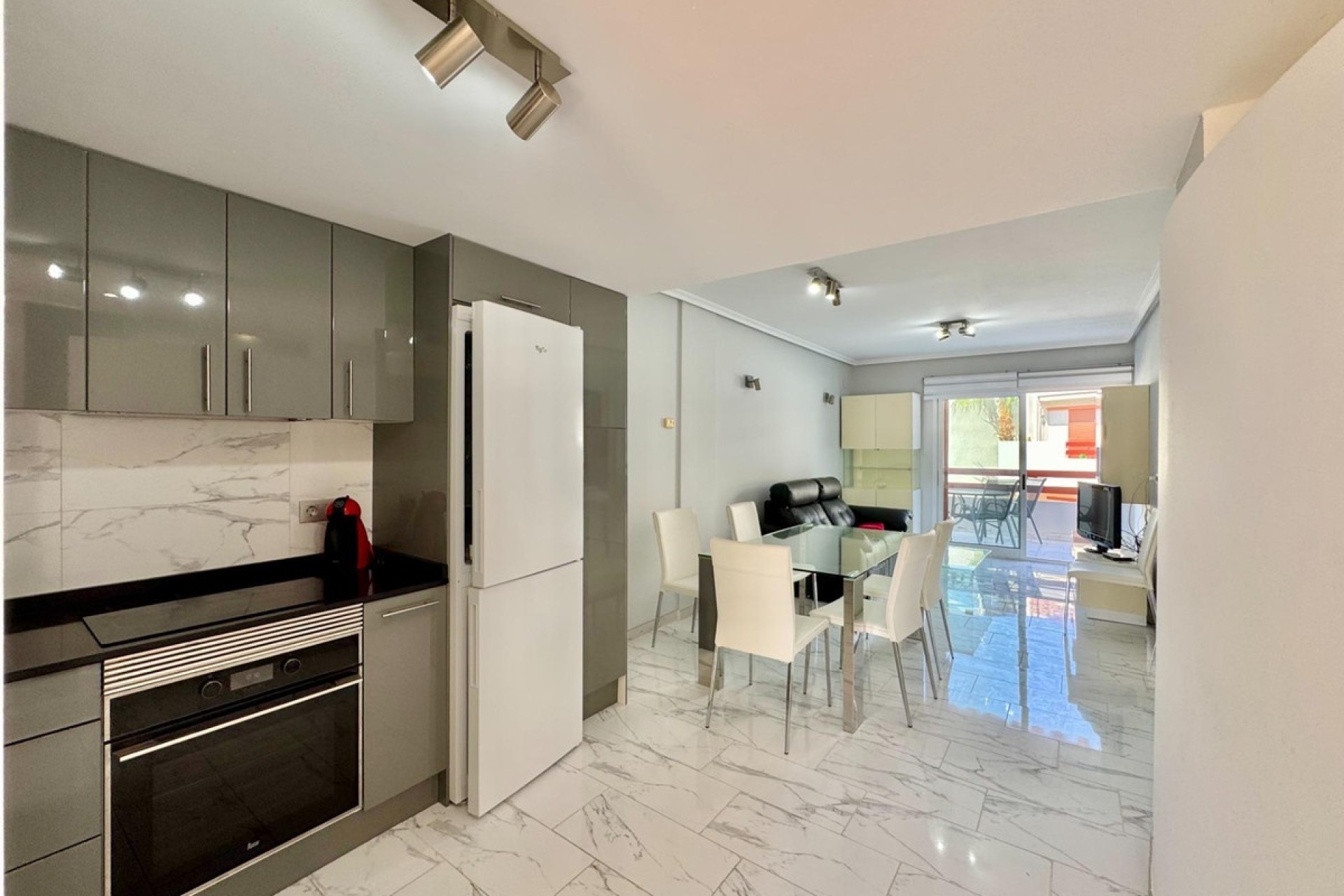 Wiederverkauf - apartment - Orihuela - Punta Prima