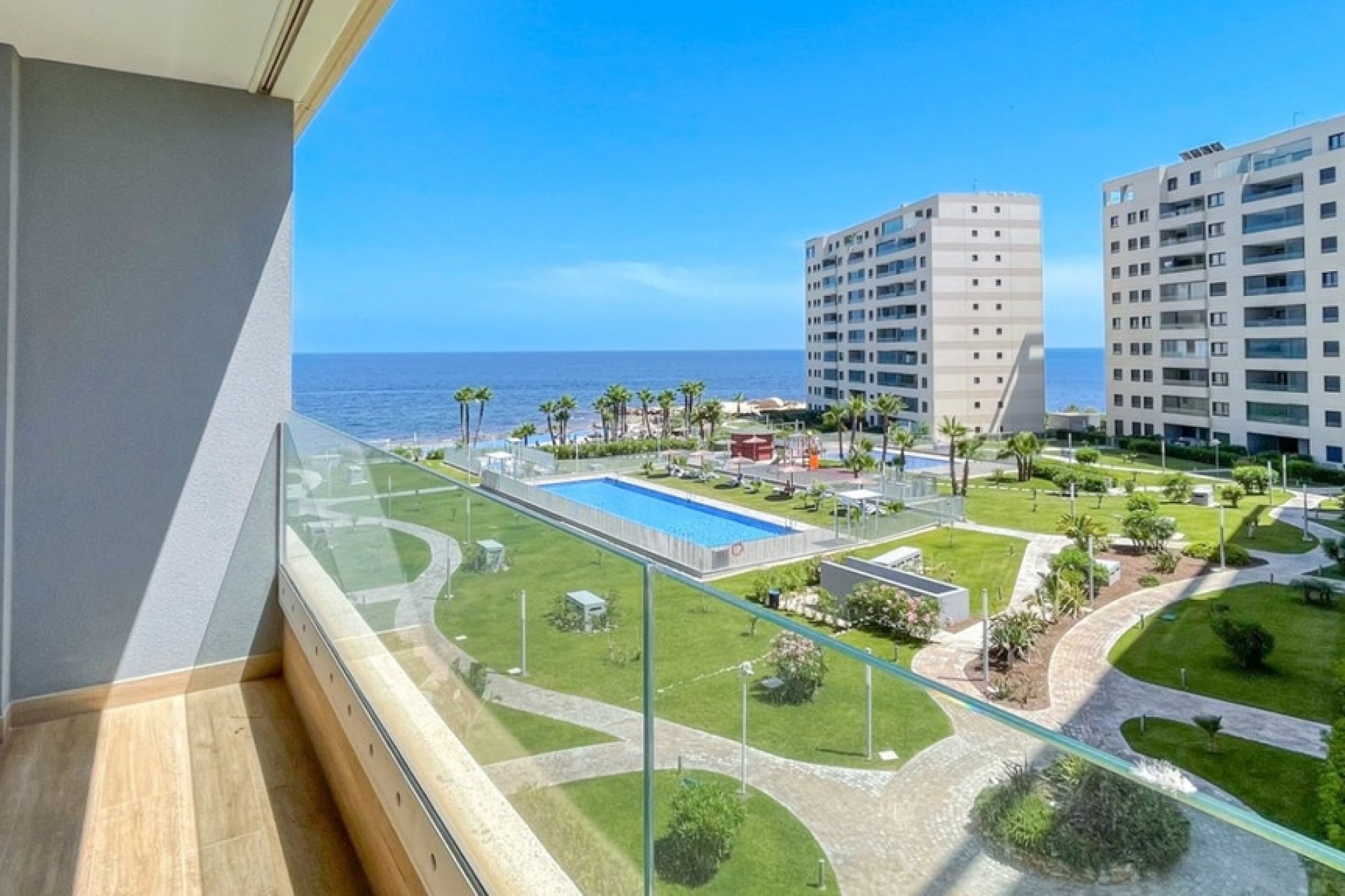 Wiederverkauf - apartment - Orihuela - Punta Prima