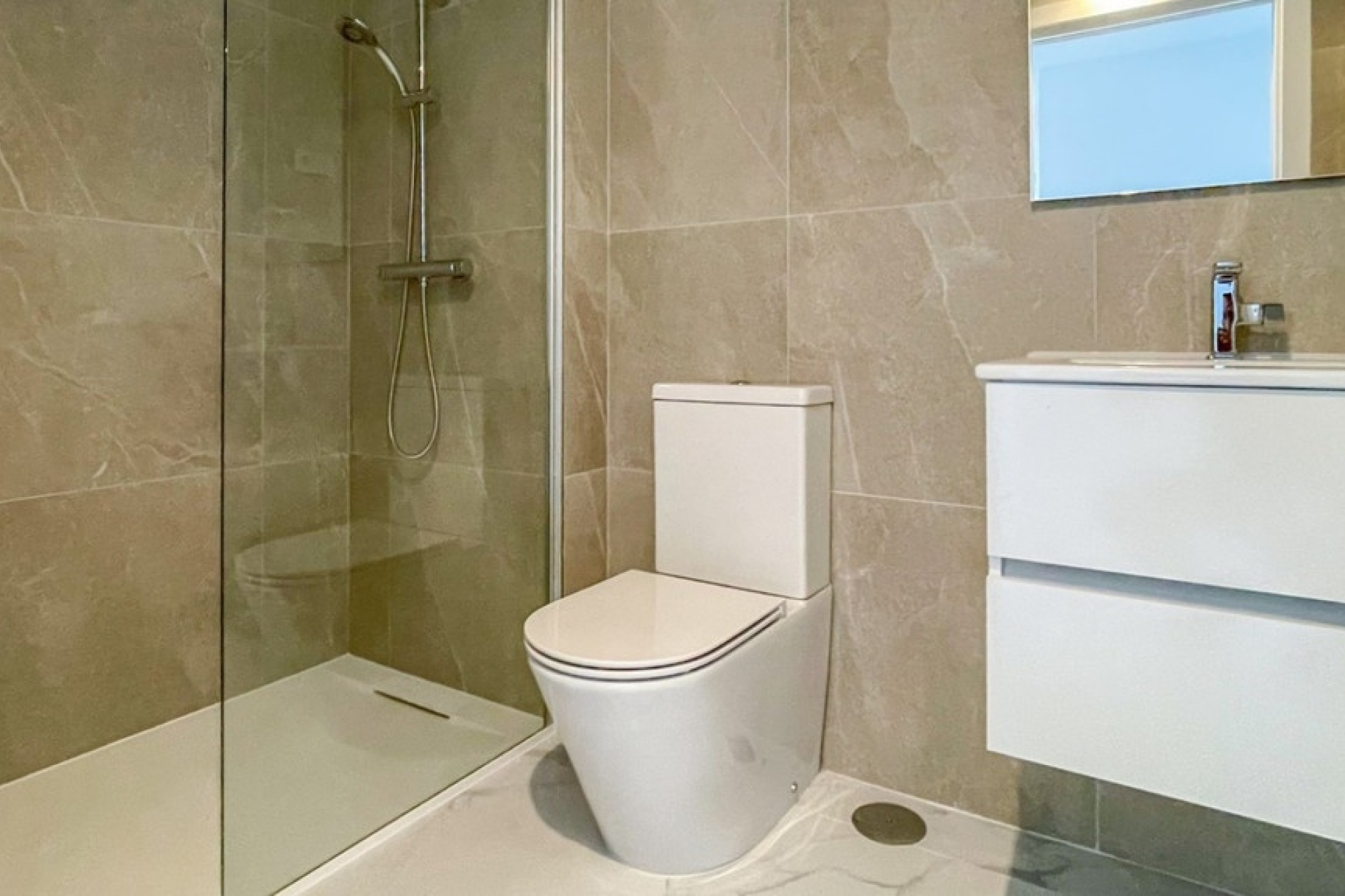 Wiederverkauf - apartment - Orihuela - Punta Prima