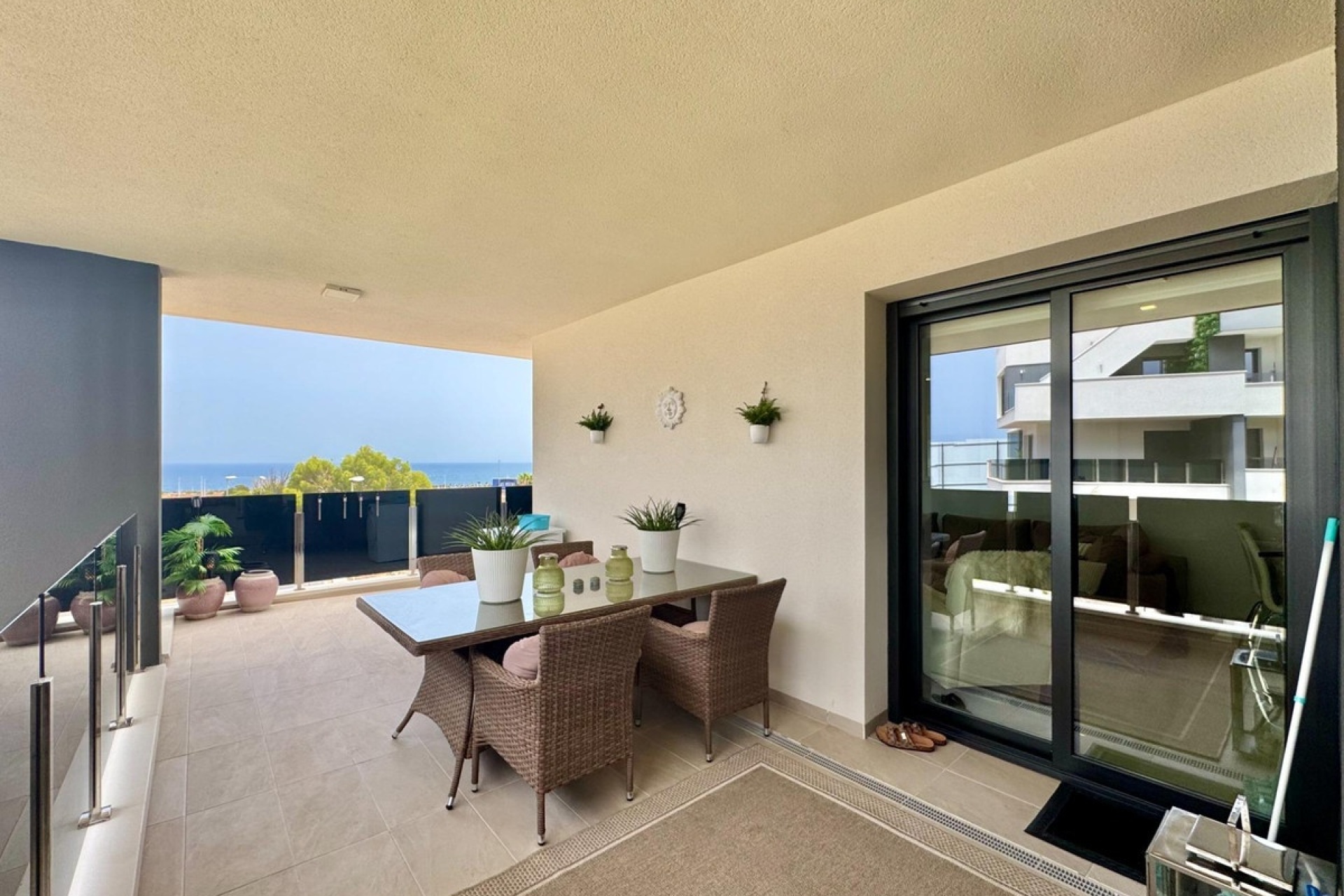 Wiederverkauf - apartment - Orihuela - Punta Prima