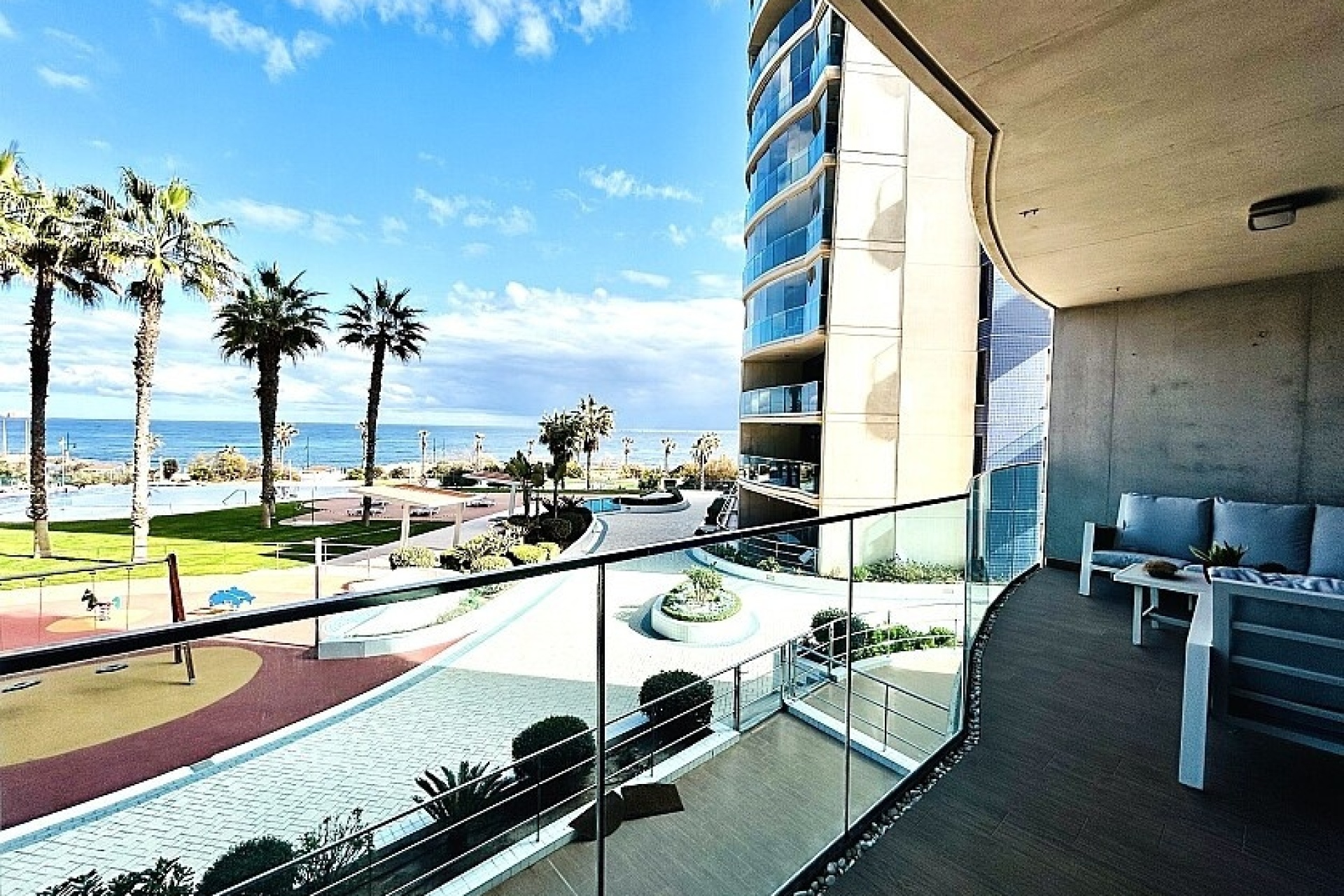 Wiederverkauf - apartment - Orihuela - Punta Prima