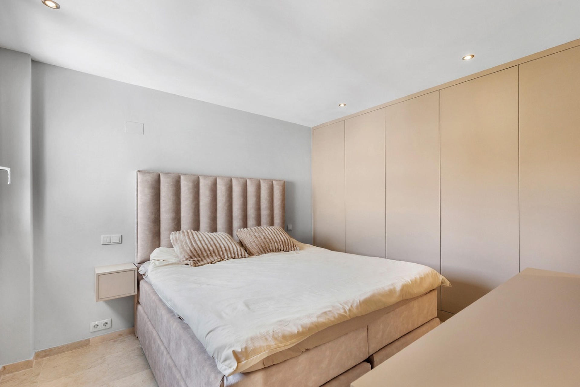 Wiederverkauf - apartment - Orihuela - Punta Prima
