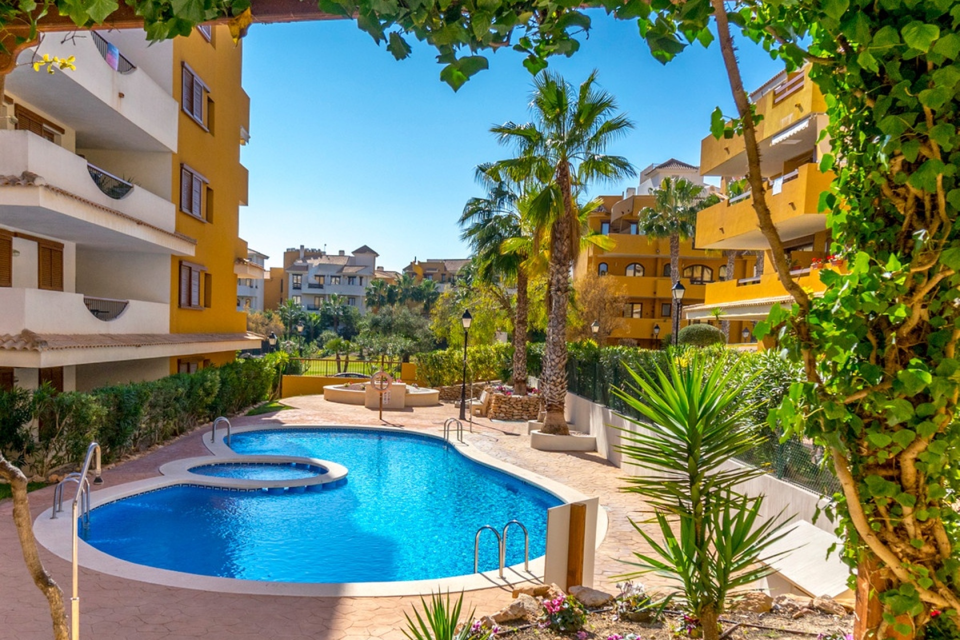 Wiederverkauf - apartment - Orihuela - Punta Prima