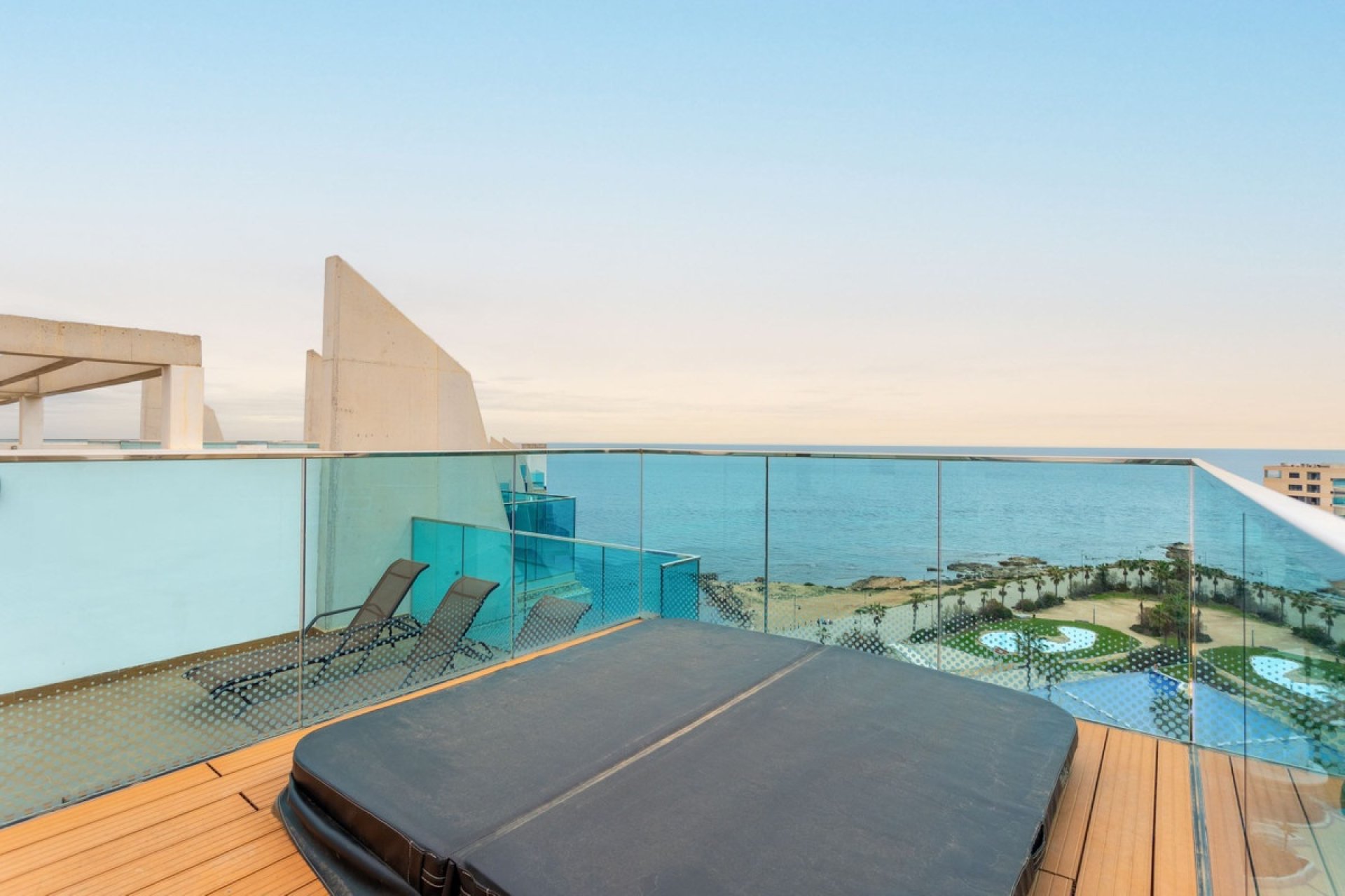 Wiederverkauf - apartment - Orihuela - Punta Prima