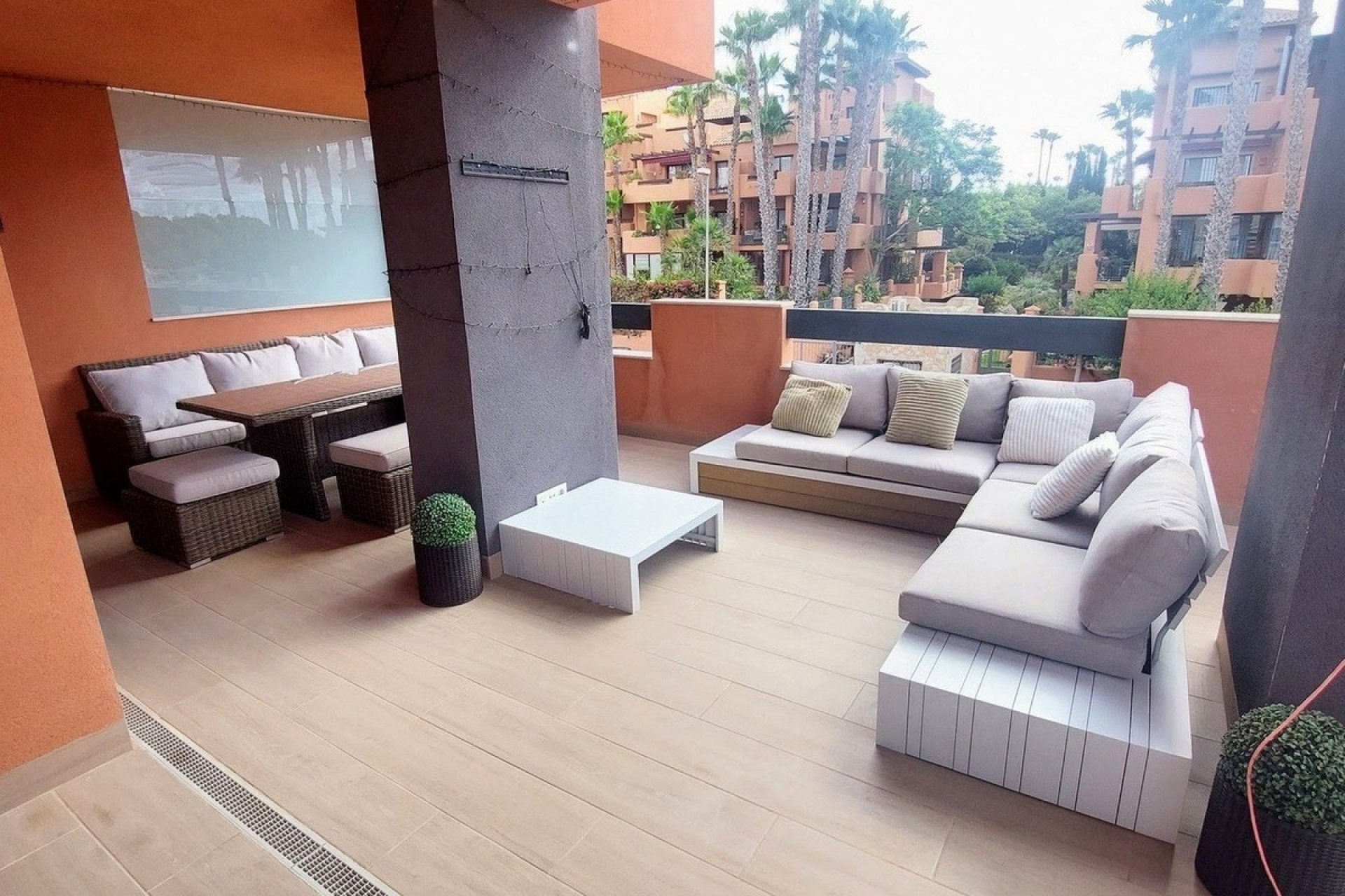 Wiederverkauf - apartment - Orihuela - Villamartin