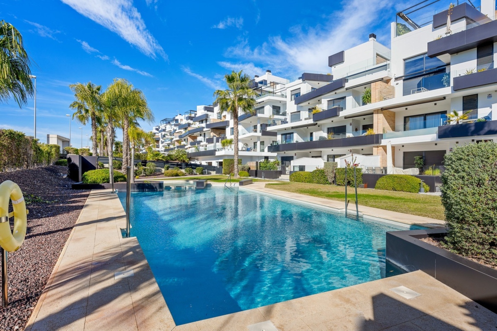 Wiederverkauf - apartment - Orihuela - Villamartin