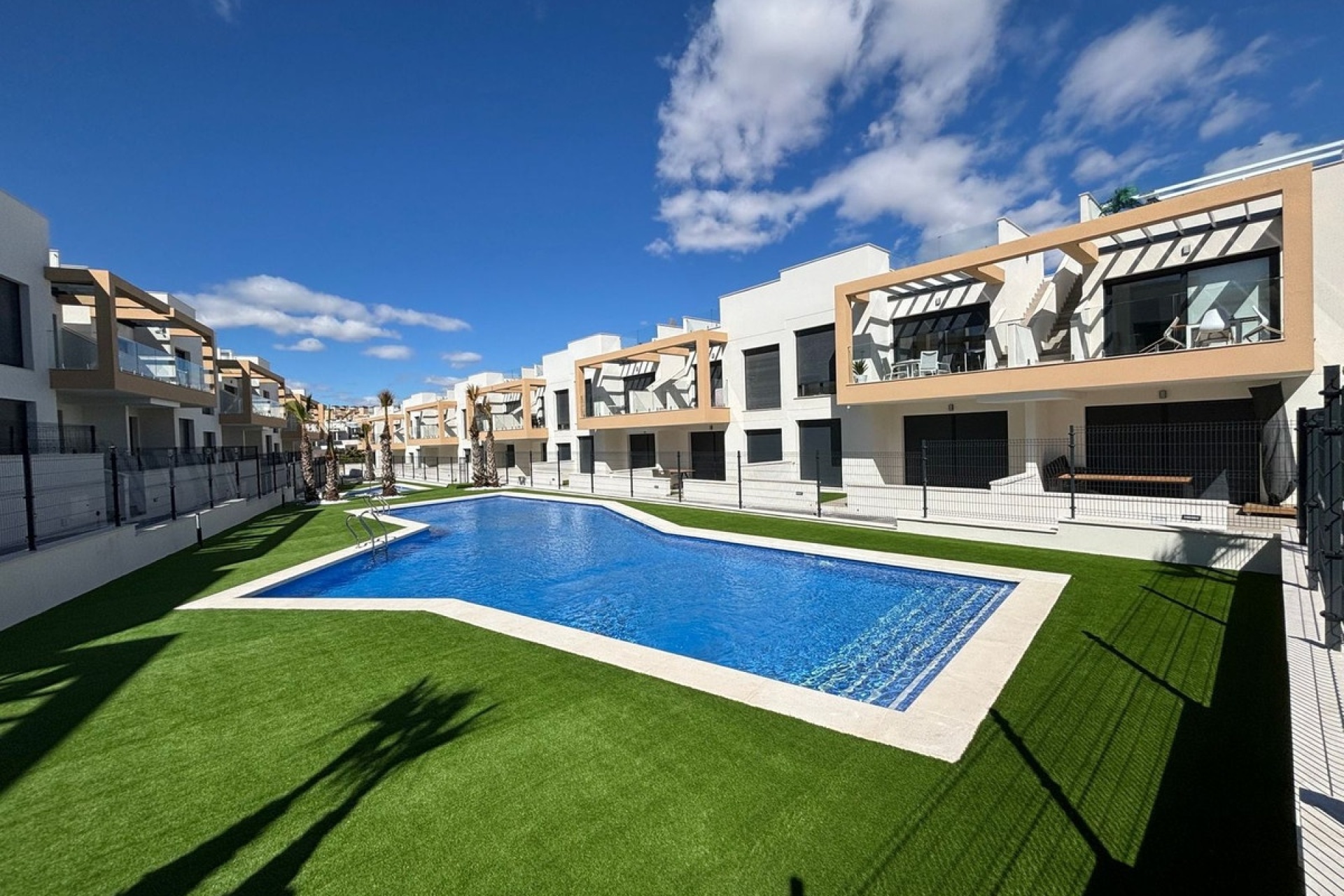 Wiederverkauf - apartment - Orihuela - Villamartin