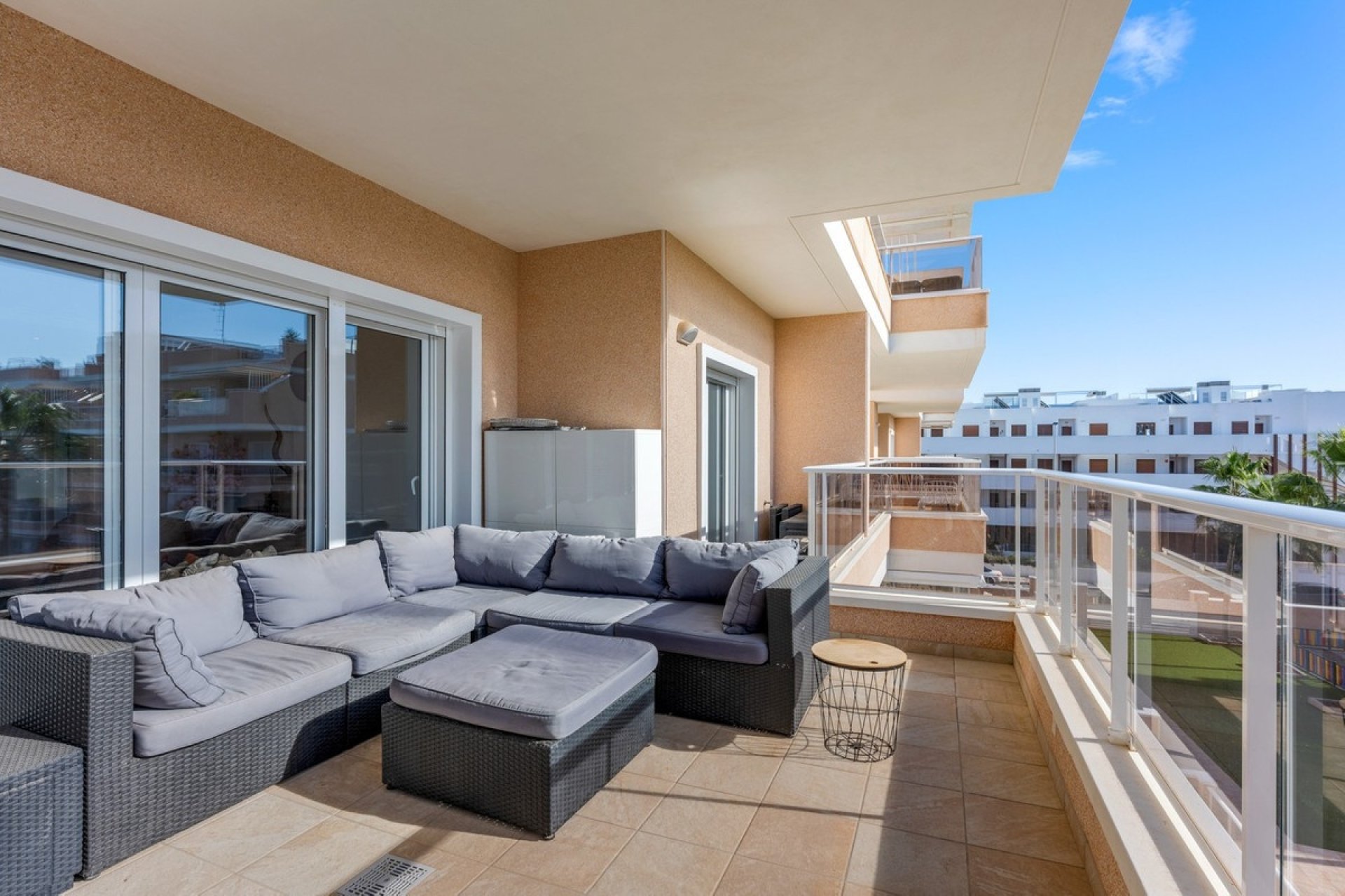 Wiederverkauf - apartment - Orihuela - Villamartin