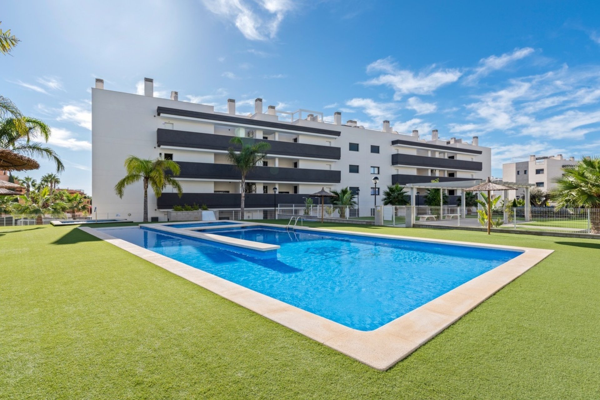 Wiederverkauf - apartment - Orihuela - Villamartin