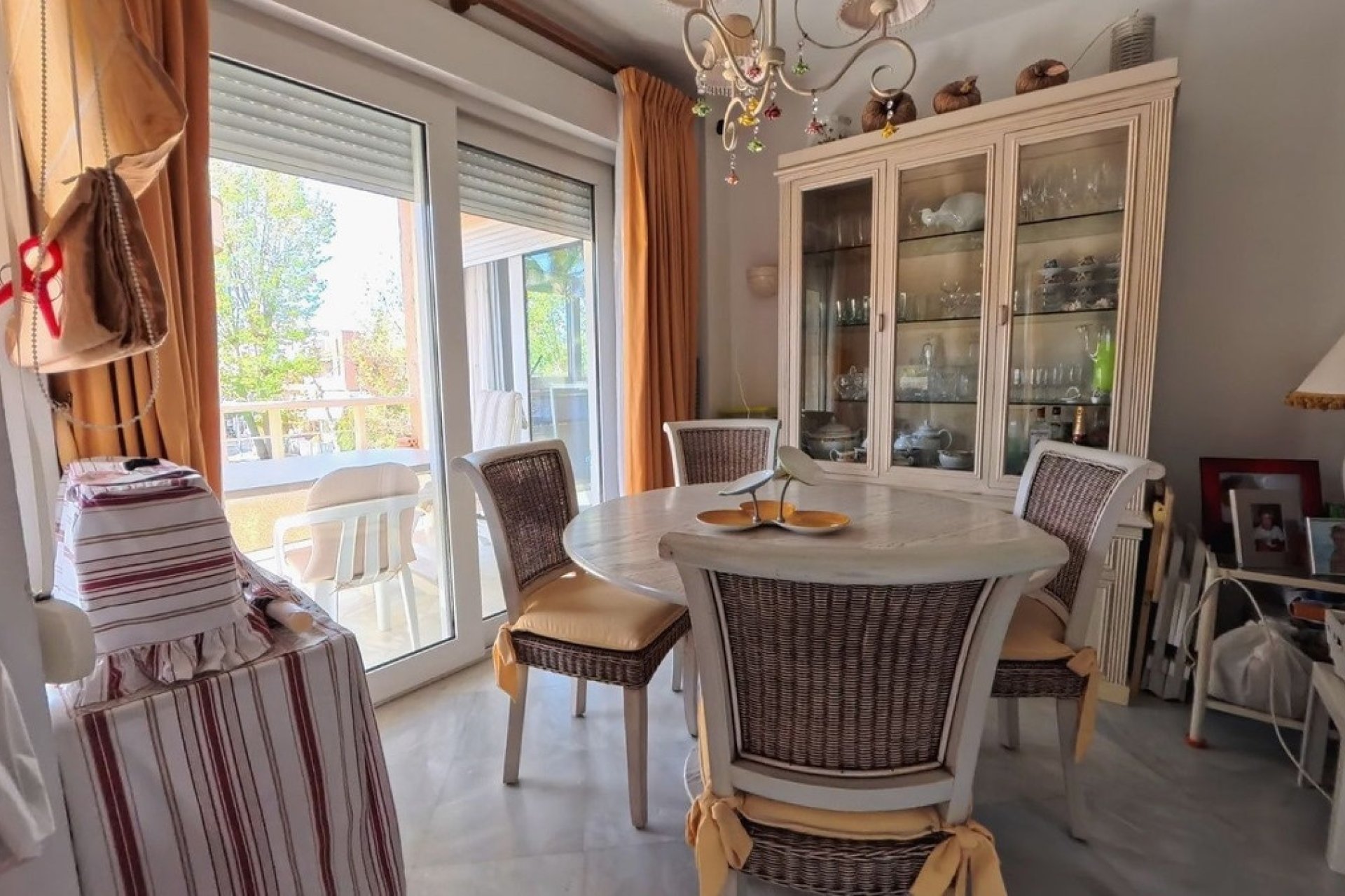 Wiederverkauf - apartment - Torremolinos - La Carihuela