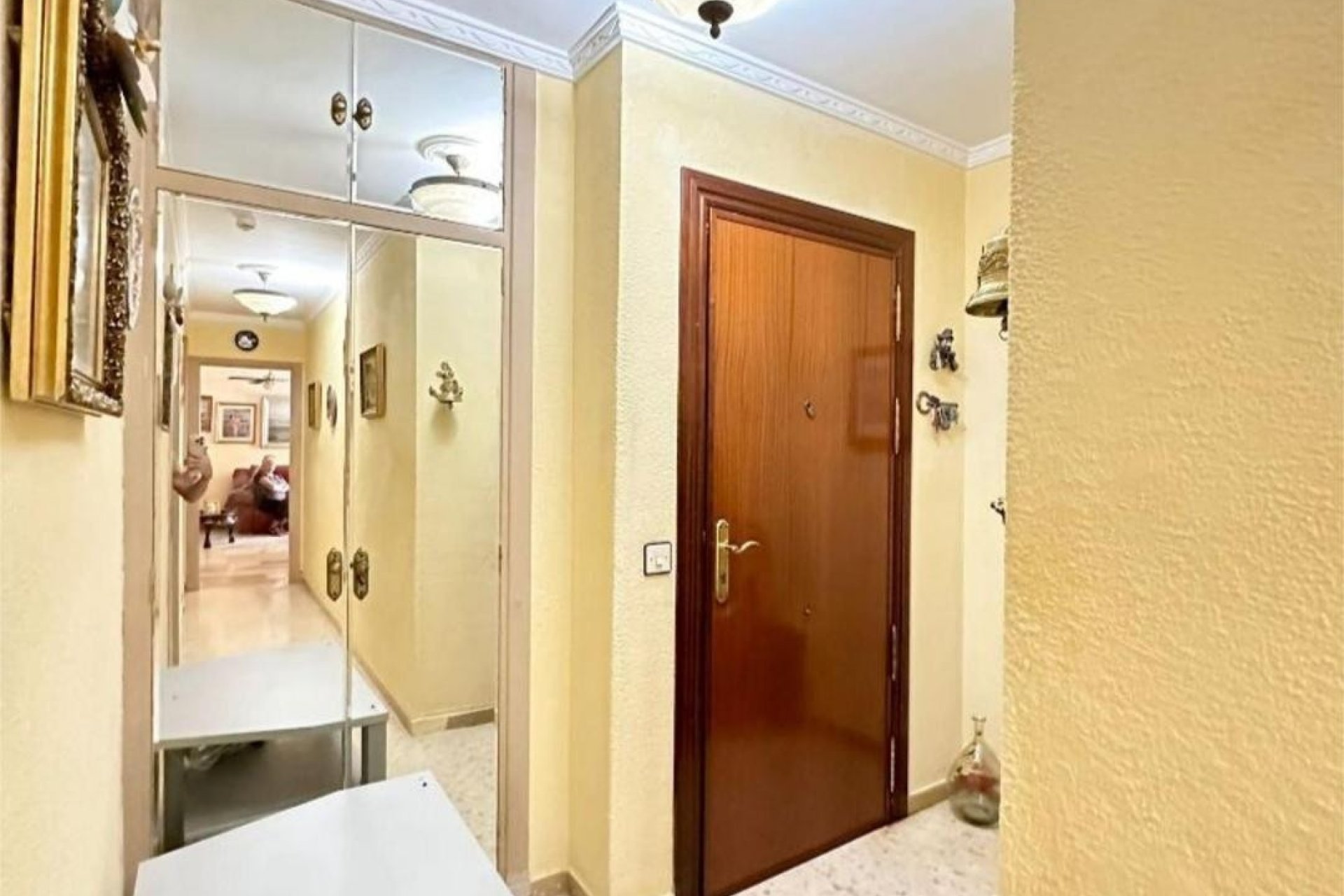 Wiederverkauf - apartment - Torremolinos - La Carihuela
