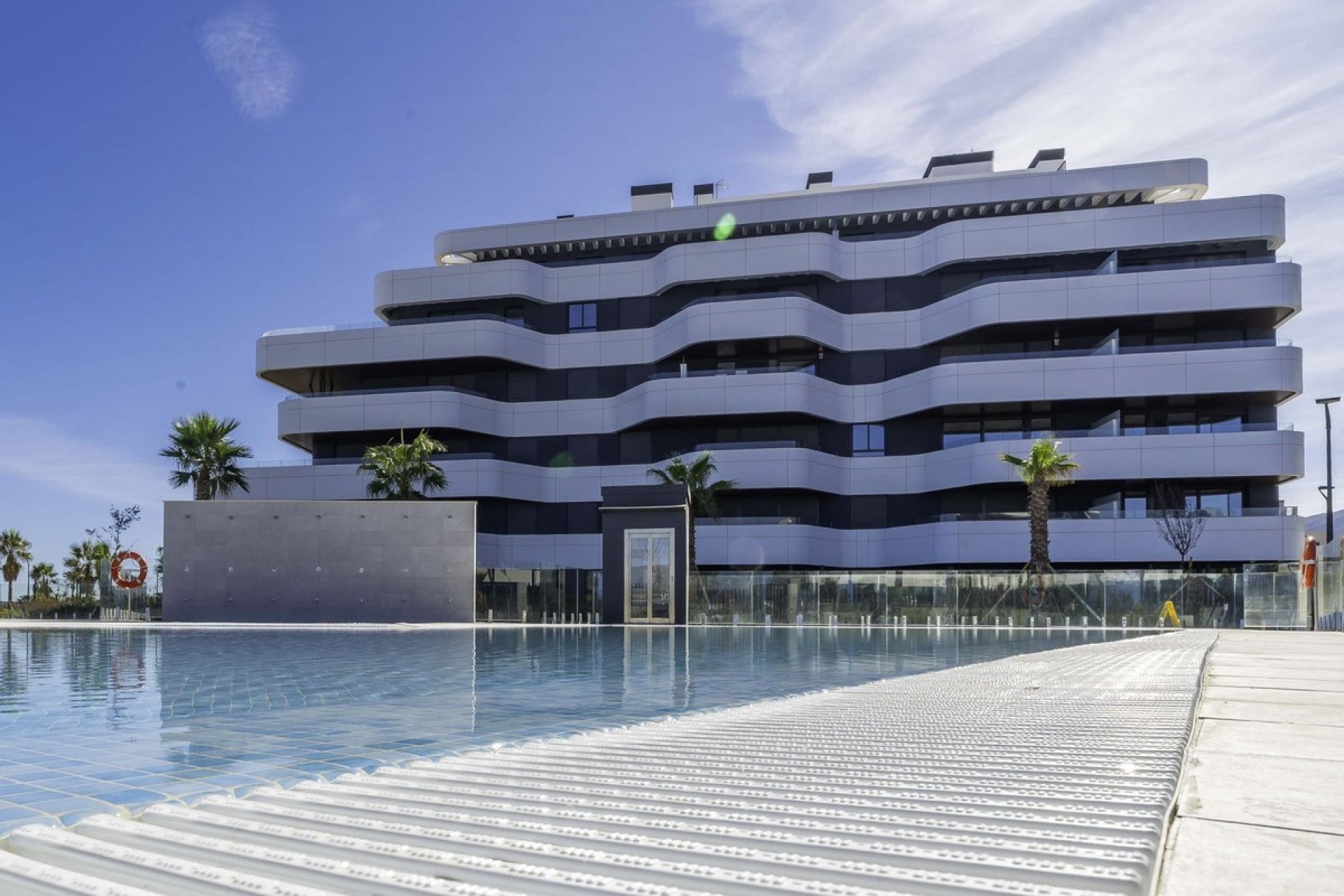 Wiederverkauf - apartment - Torremolinos - Los Alamos