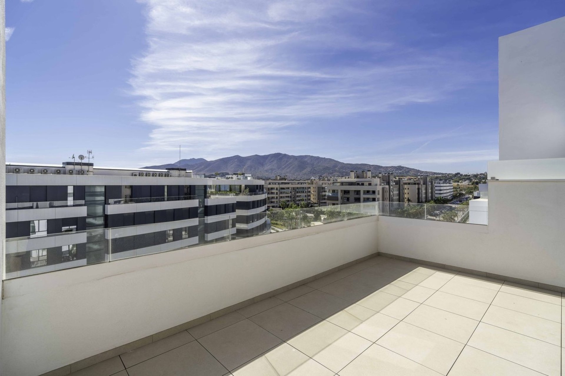 Wiederverkauf - apartment - Torremolinos - Los Alamos