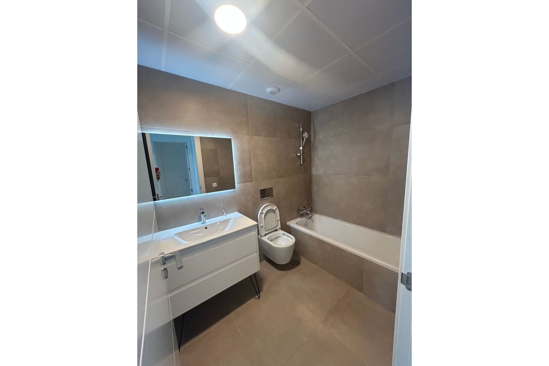 Wiederverkauf - apartment - Torremolinos - Los Alamos