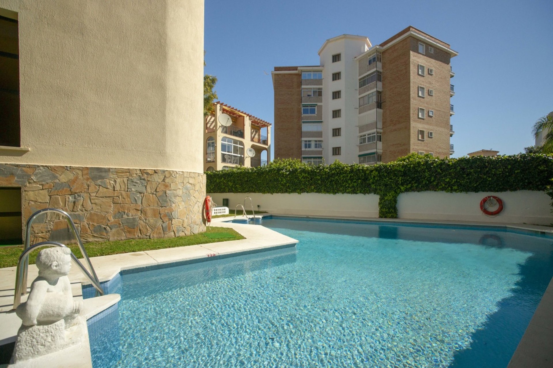 Wiederverkauf - apartment - Torremolinos - Montemar