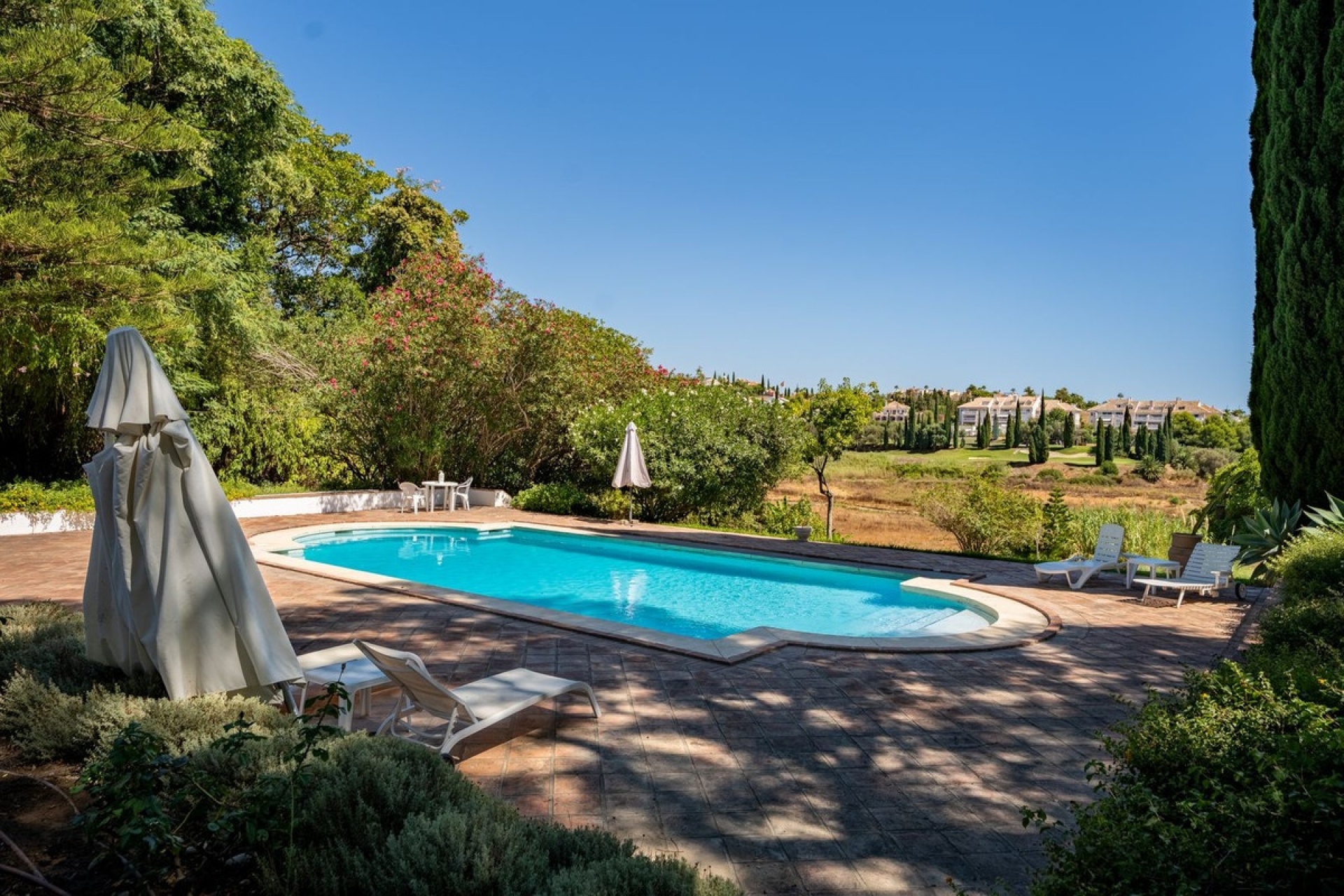 Wiederverkauf - Country house - Estepona - Cancelada