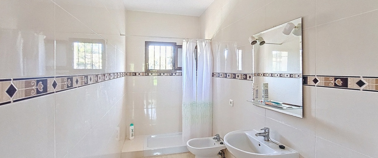 Wiederverkauf - Country house - Estepona - El Padron