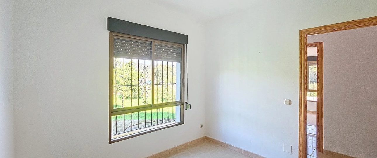Wiederverkauf - Country house - Estepona - El Padron