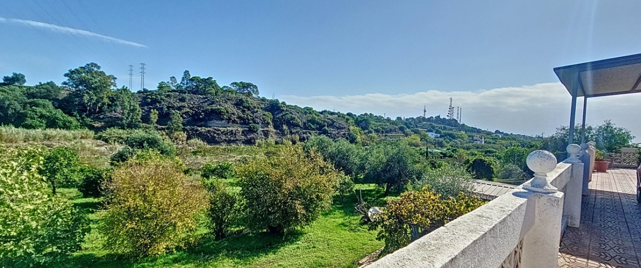 Wiederverkauf - Country house - Estepona - El Padron
