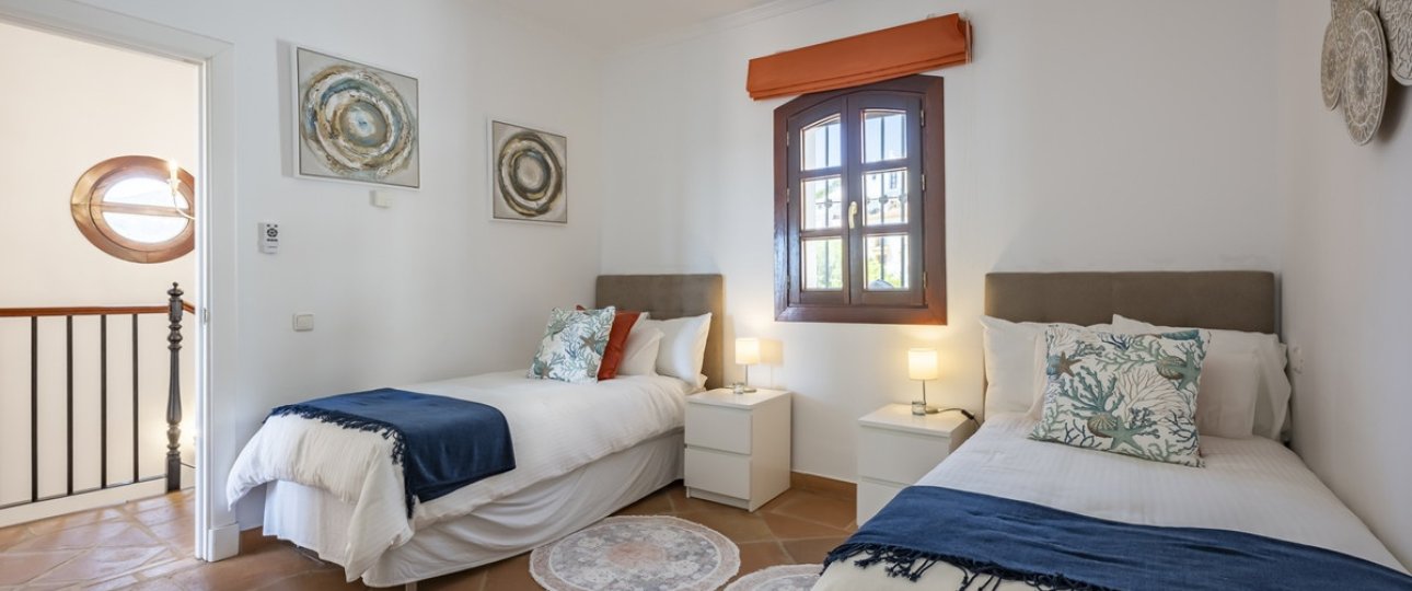 Wiederverkauf - Town house - Benahavís - Benahavís Centro